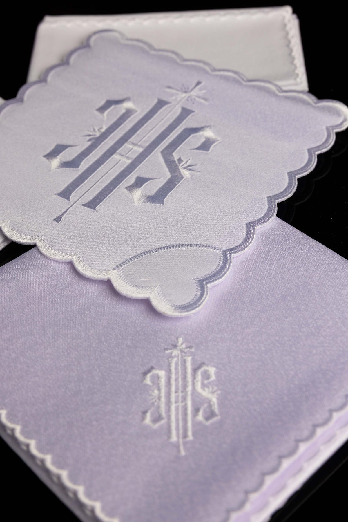 Altar Linen Set with White Trim and IHS Embroidery