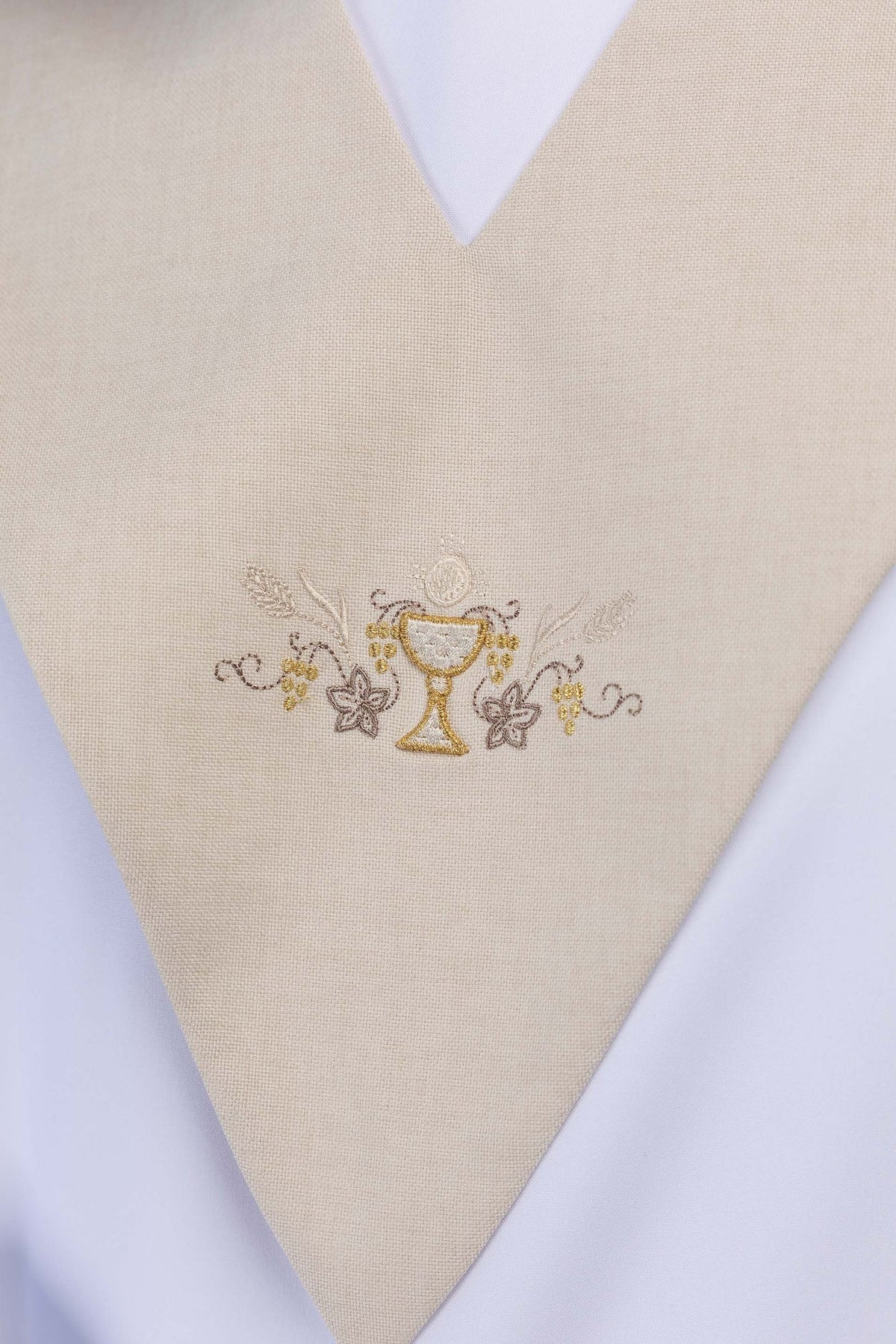Ecru Lector Stole with Communion Chalice Embroidery