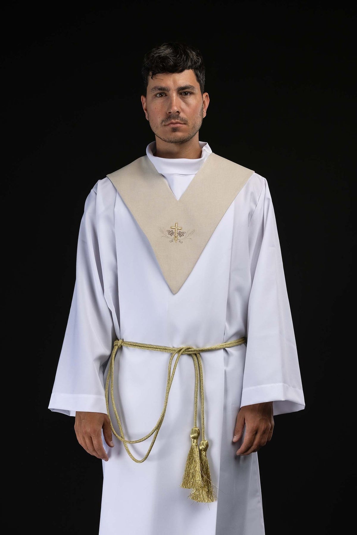 Ecru Lector's Pallium with Embroidered Gold Cross