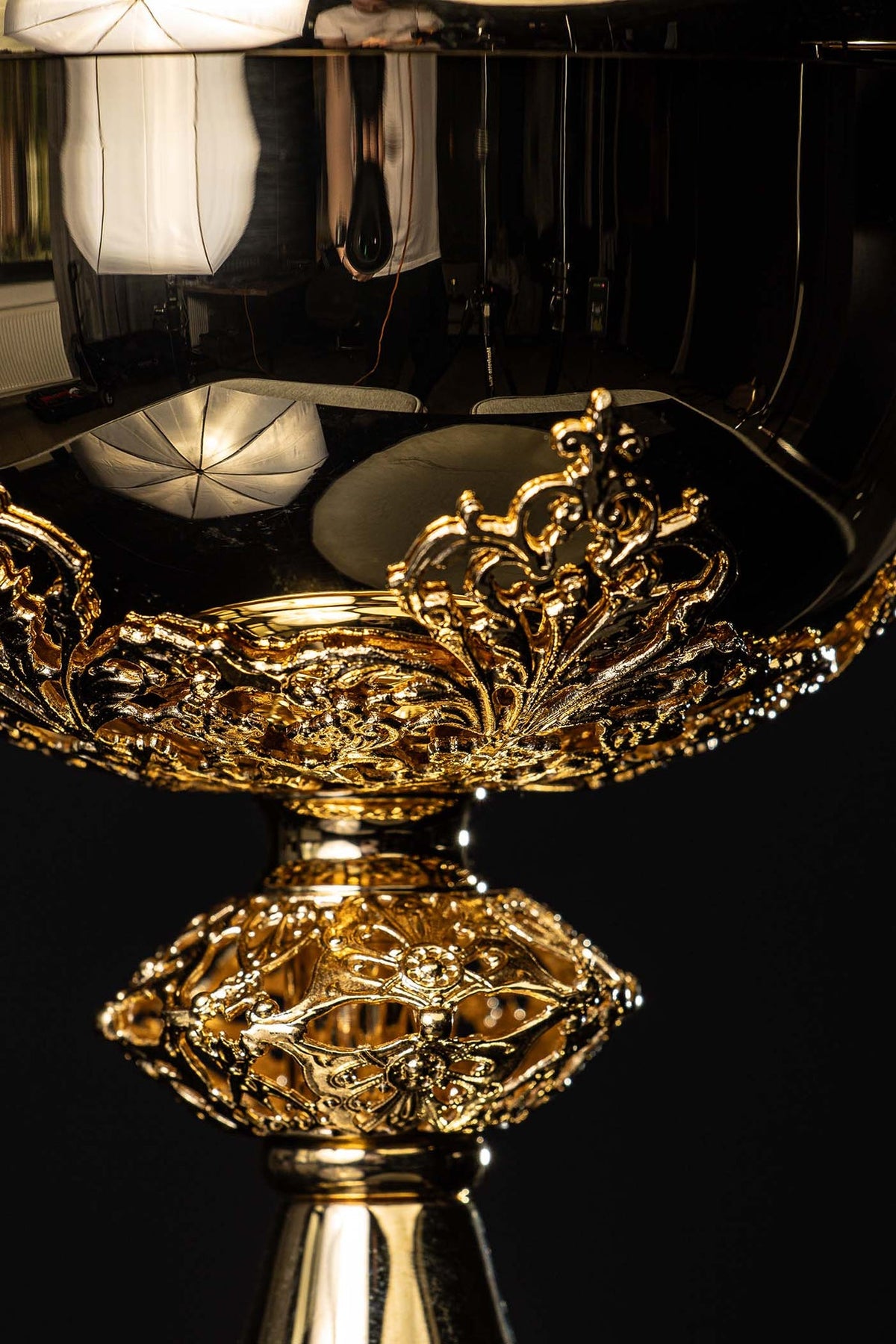 Handcrafted Gold-Plated Brass Ciborium, 8.75 in (22 cm)