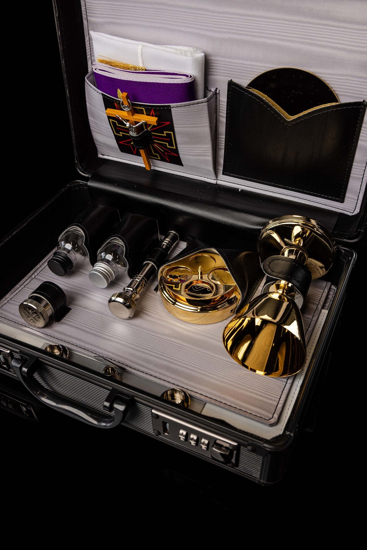Economy Liturgical Equipment Case for Mass