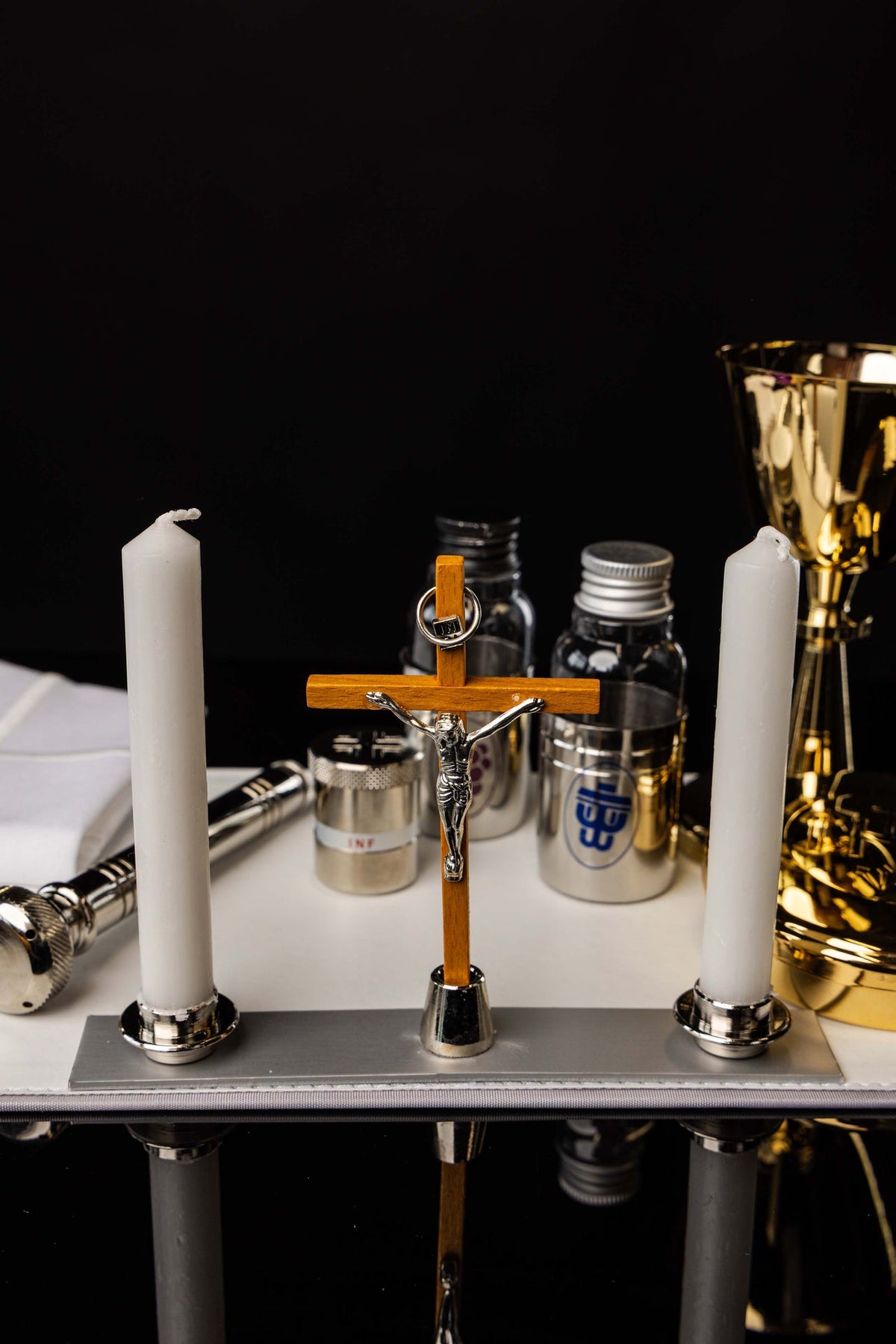Economy Liturgical Equipment Case for Mass