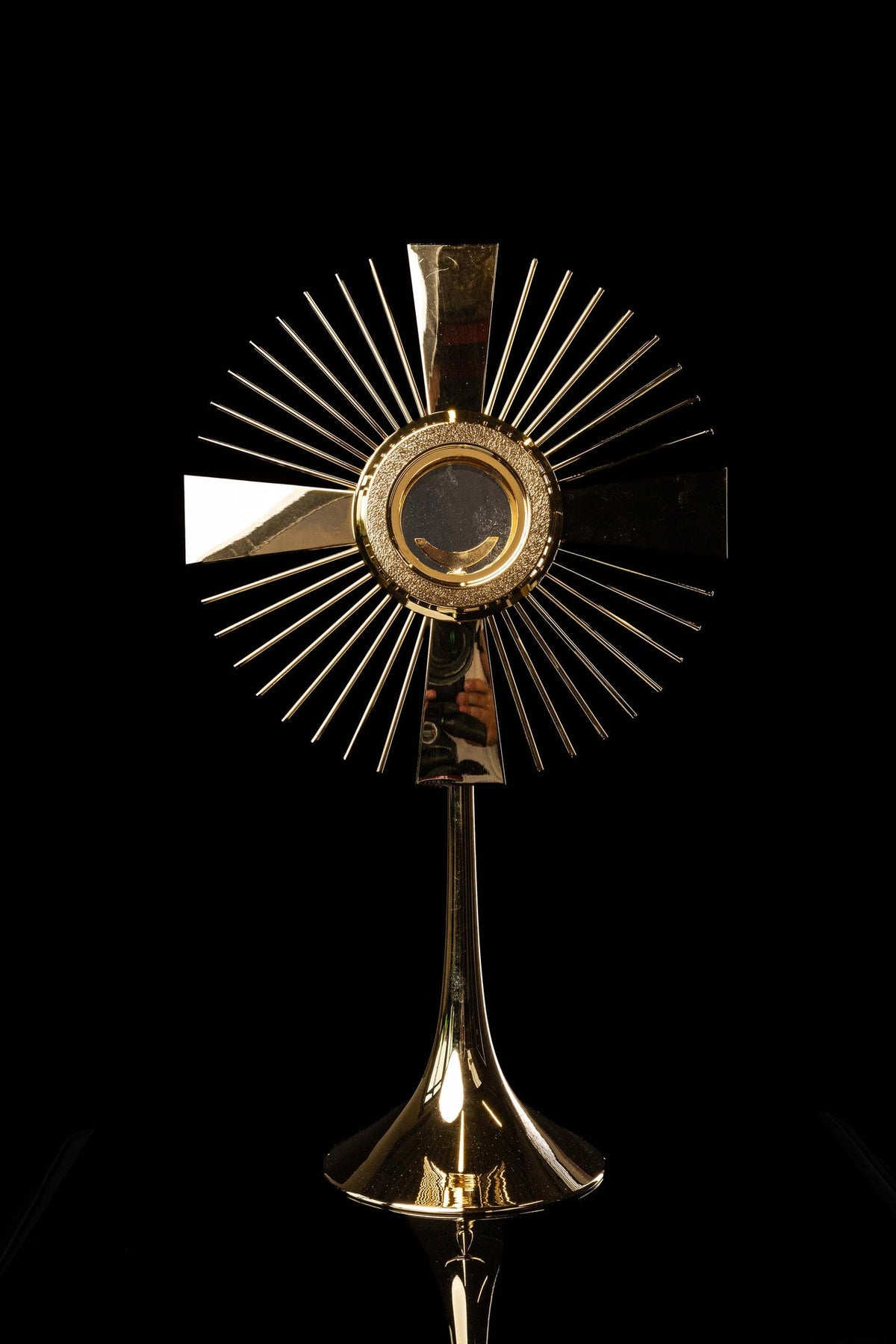 Gold-Plated Brass Catholic Monstrance with Cross Motif, 23 in (59 cm), full front view