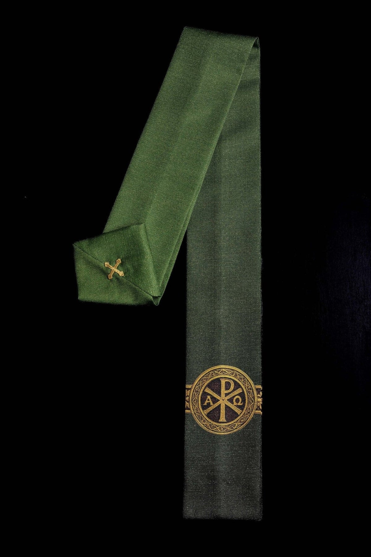 Green Pax stole with circular gold Pax cross motif