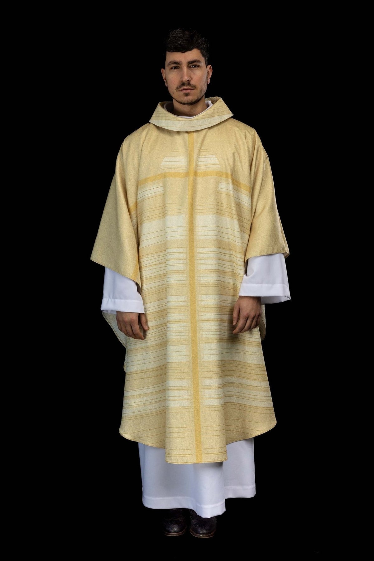 Ecru chasuble worn from the back
