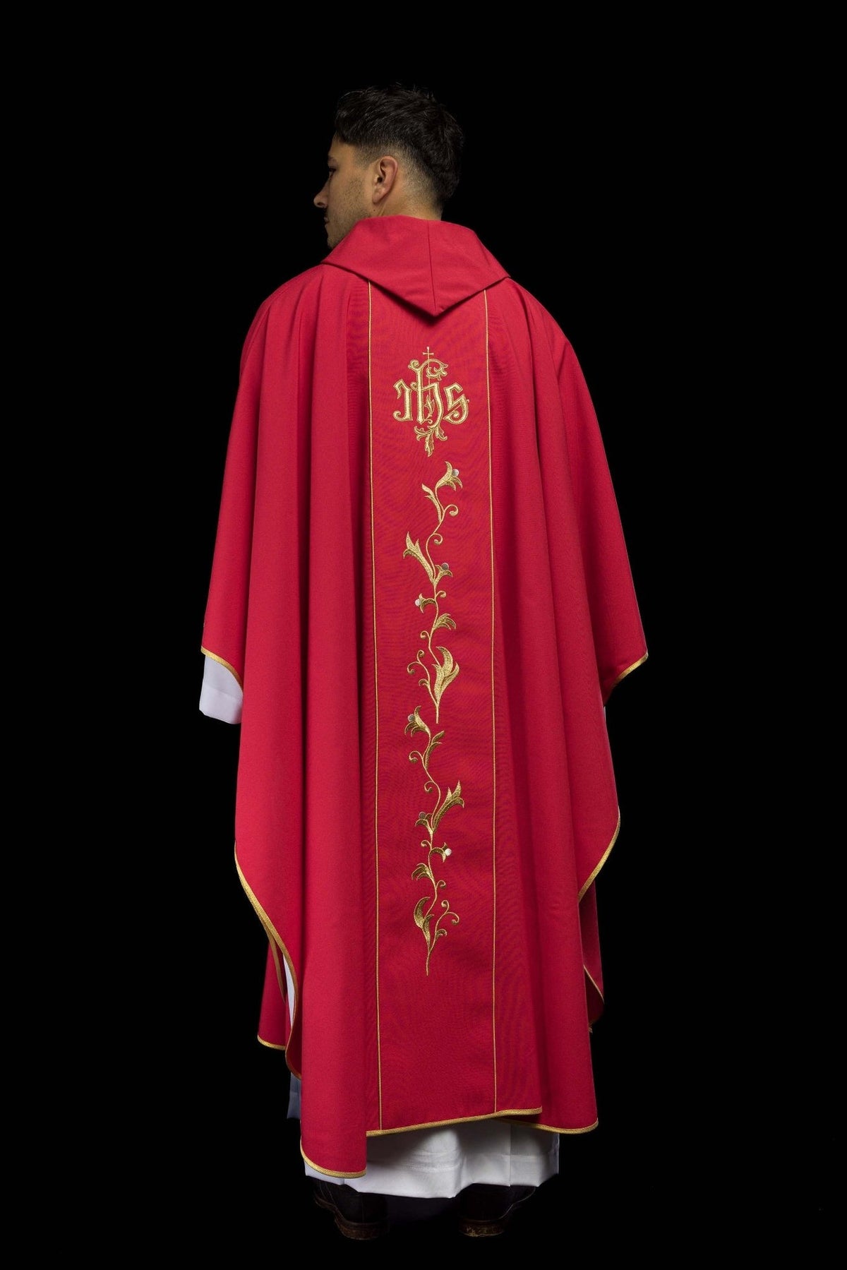 Red chasuble full back view with gold-trimmed edges