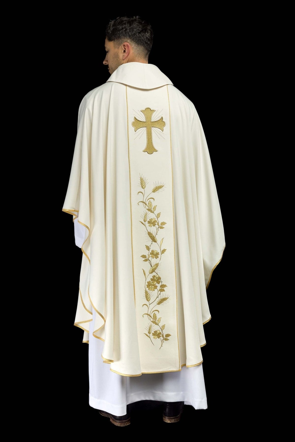 Ecru chasuble back detail with cross, wheat embroidery and gold trim