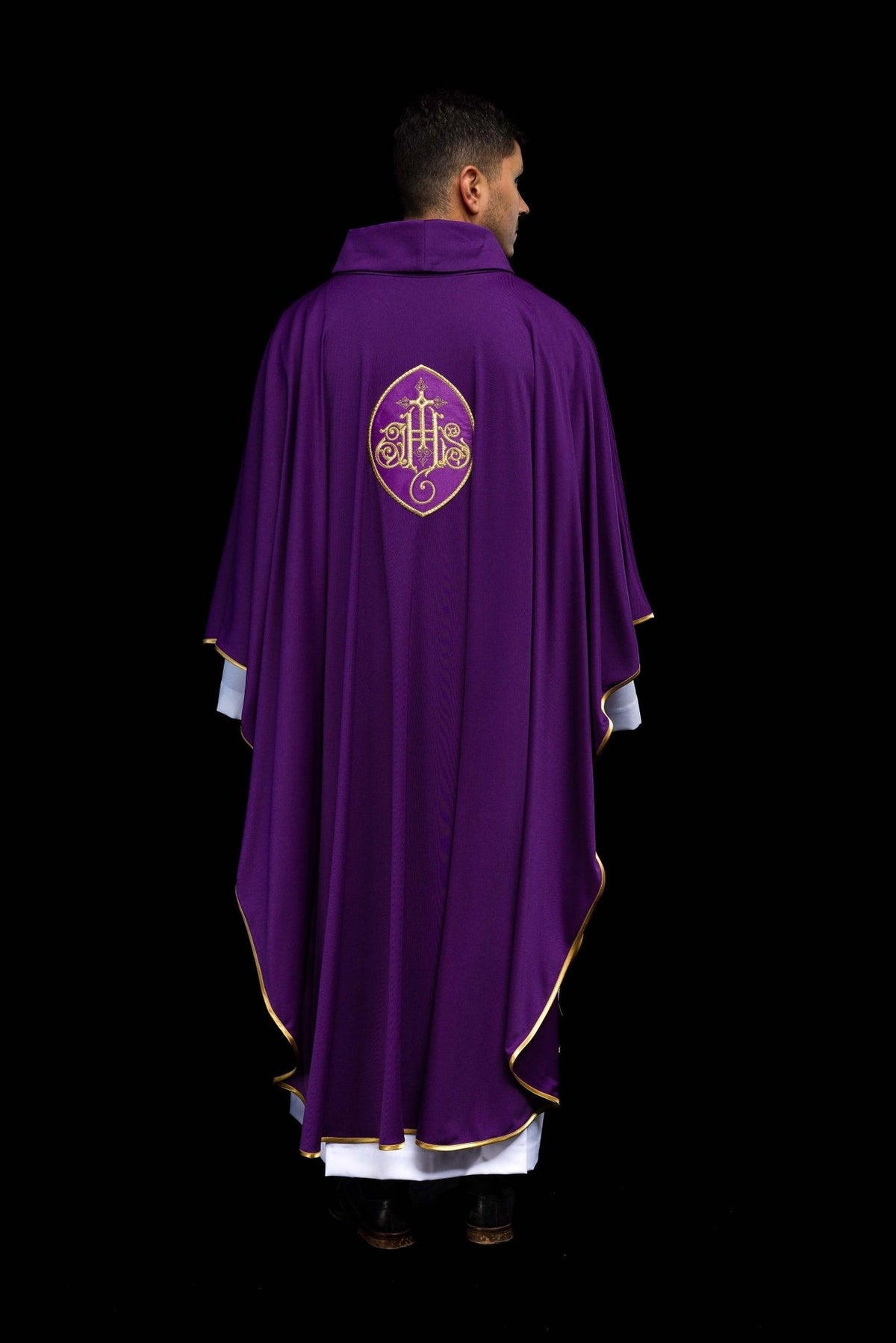 Purple chasuble full back view with gold trim