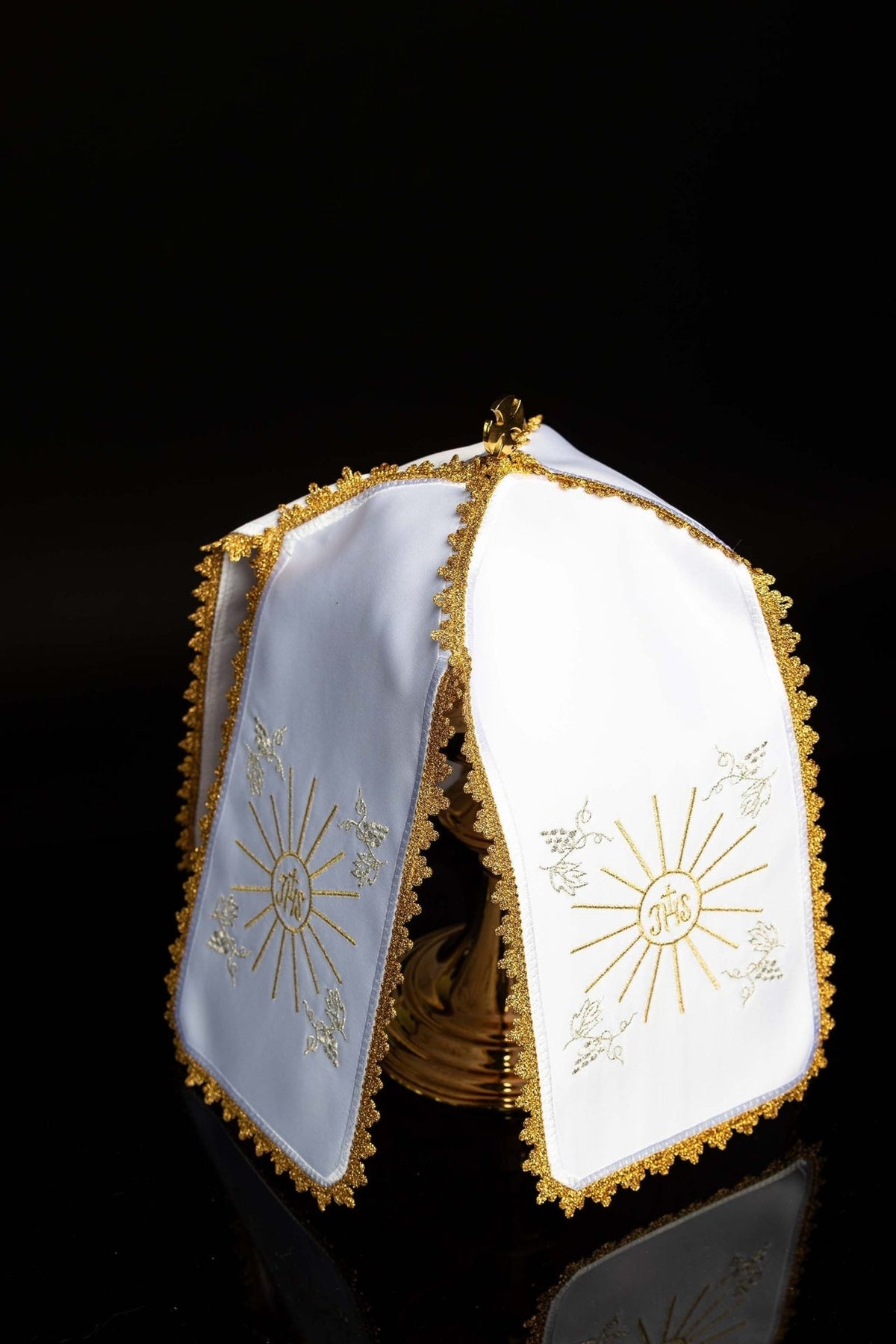 Ciborium veil shown front with white panels, IHS monogram, gold embroidery and scalloped trim
