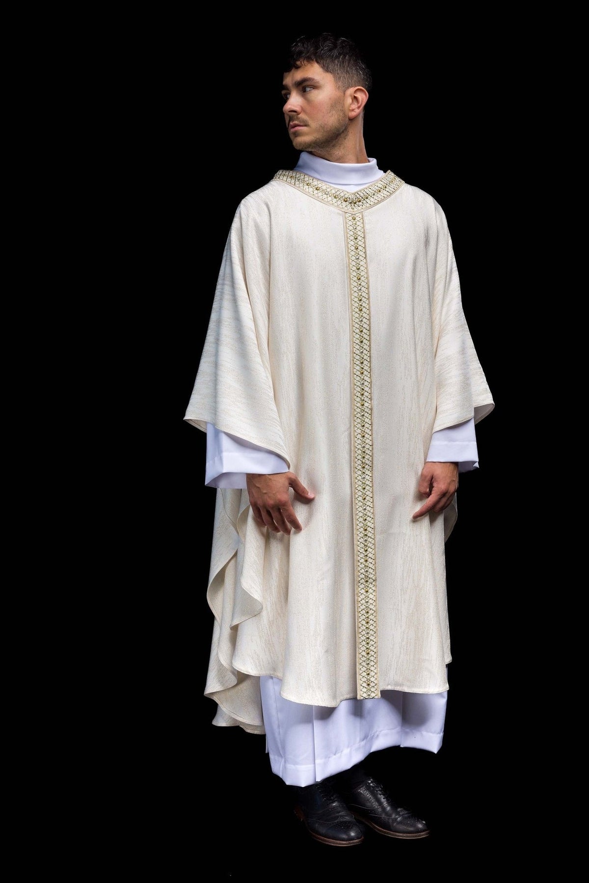 White chasuble angled front view with embroidered orphrey and collar