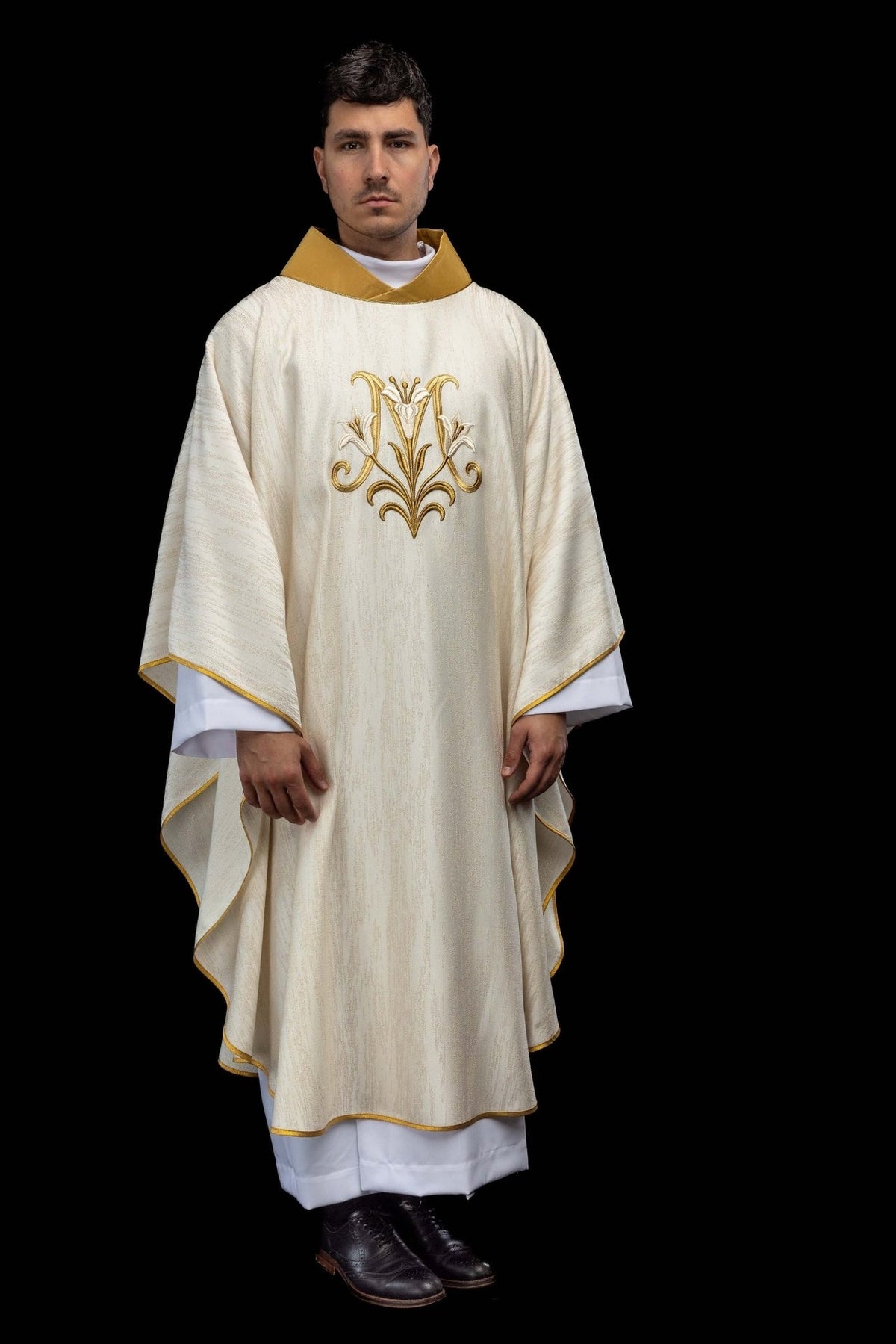 Ecru chasuble front view with gold Marian motif and trim