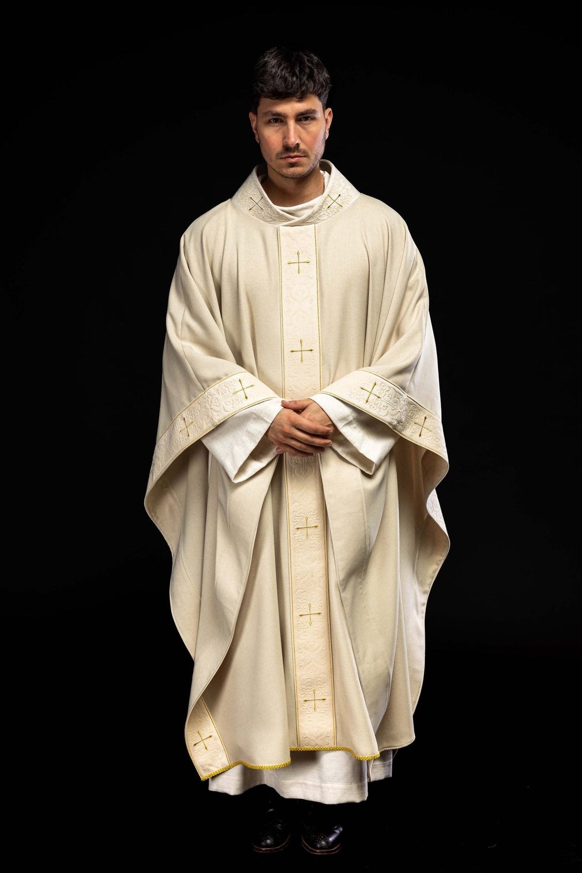 Ecru chasuble front view with embroidered orphrey, gold crosses and matching collar
