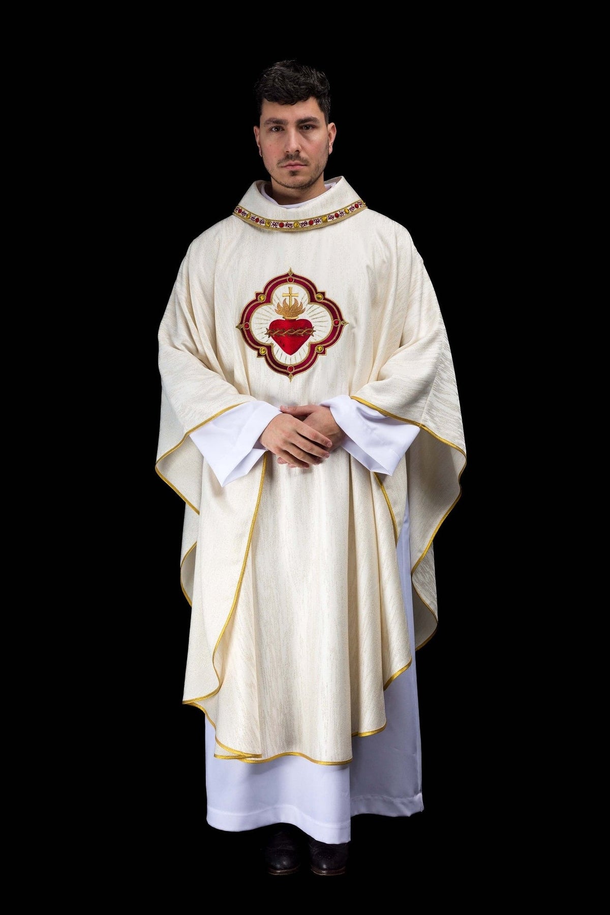 Chasuble full front view with Sacred Heart of Jesus embroidery and gold trim