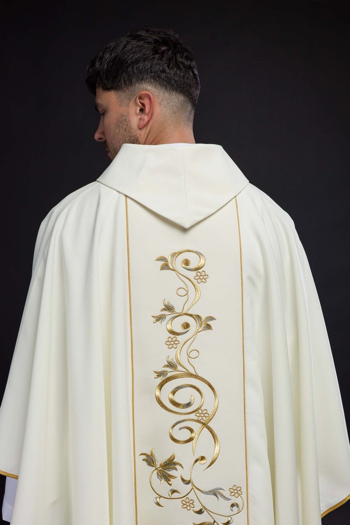 Ornat Ślubny z obrączkami w kolorze ecru