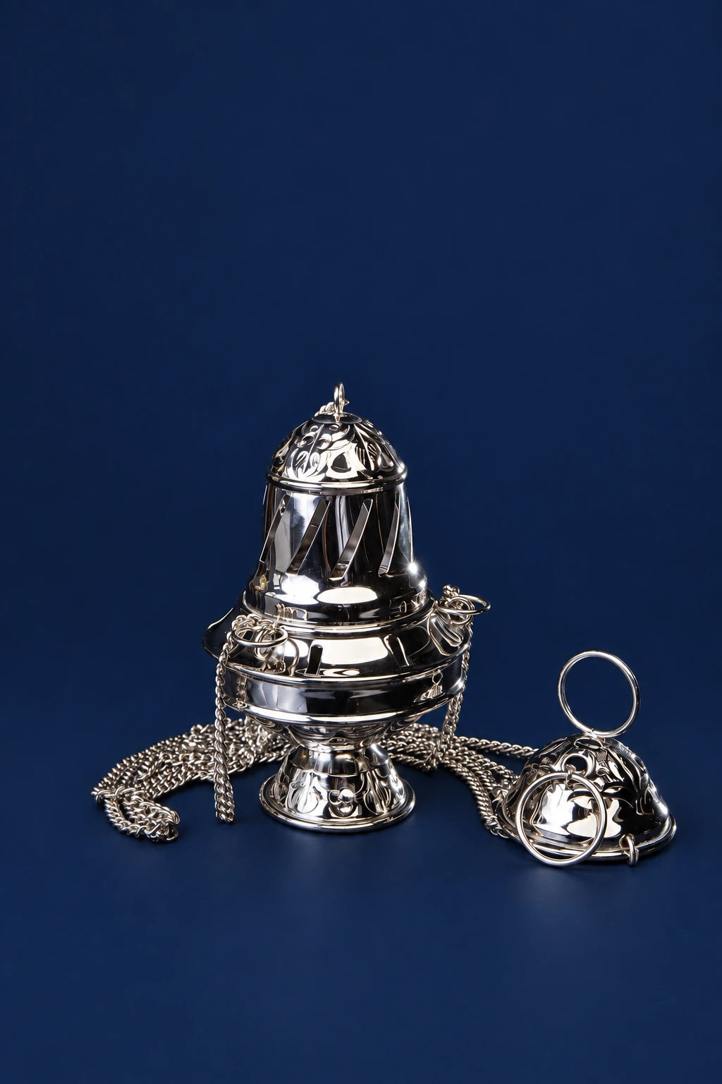 Thurible, 6 in (15 cm), Santiago de Compostela, Nickel-Plated Brass, assembled view