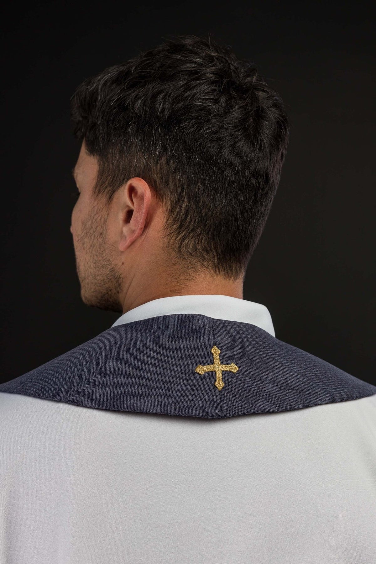 Purple priest stole back view with small gold embroidered cross