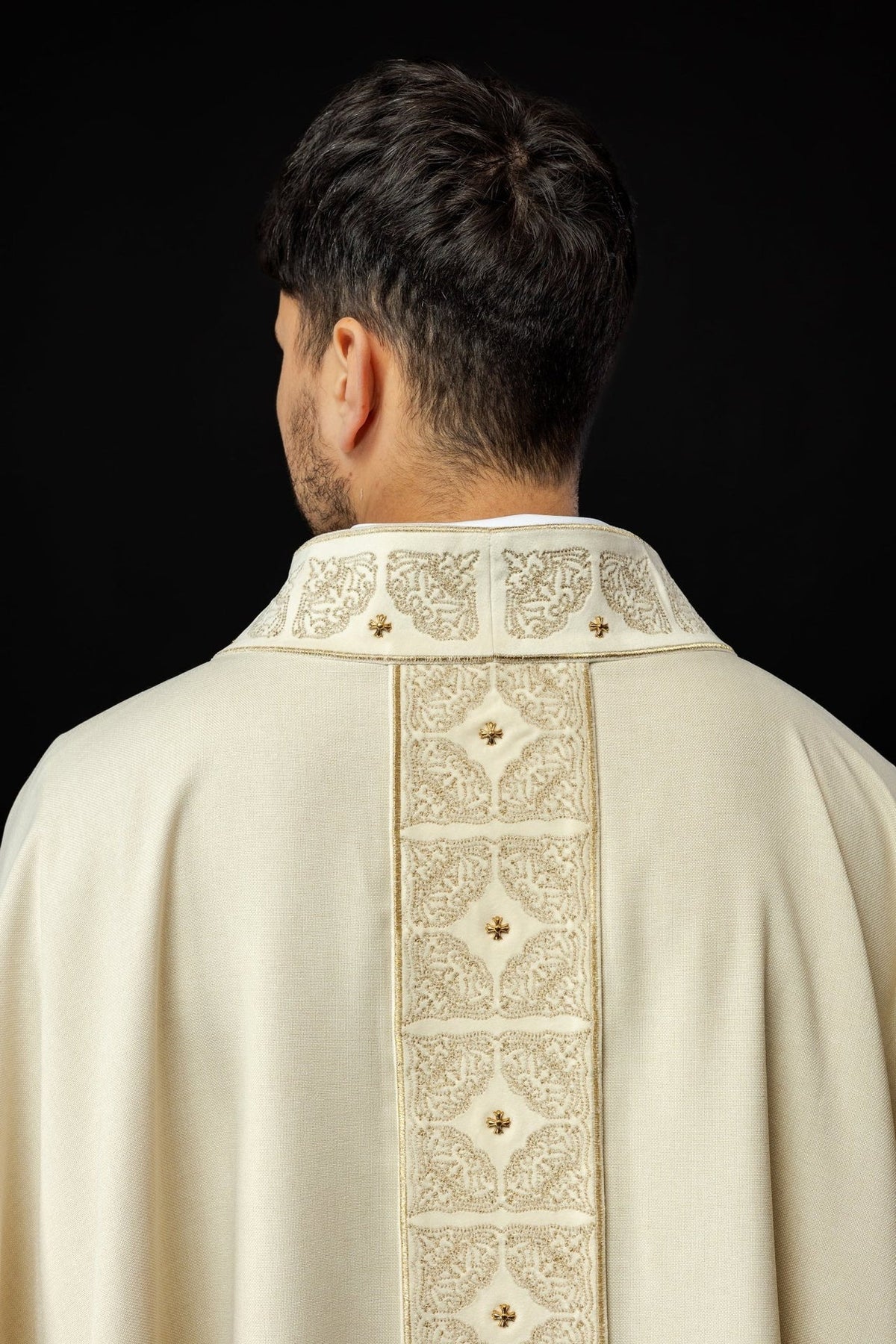 Ecru chasuble back view with embroidered collar and orphrey