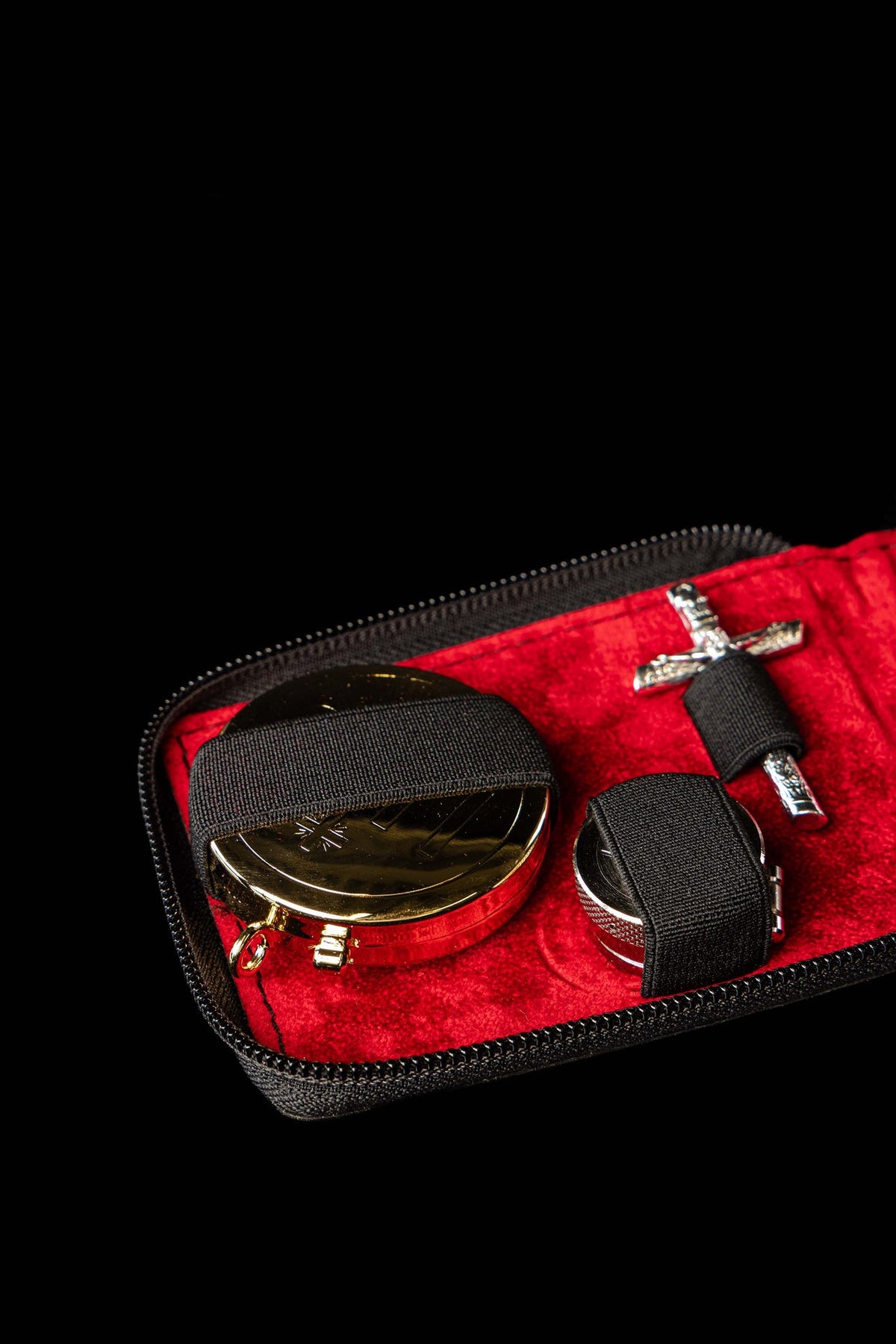 Burse with Liturgical Supplies in a Hard Case
