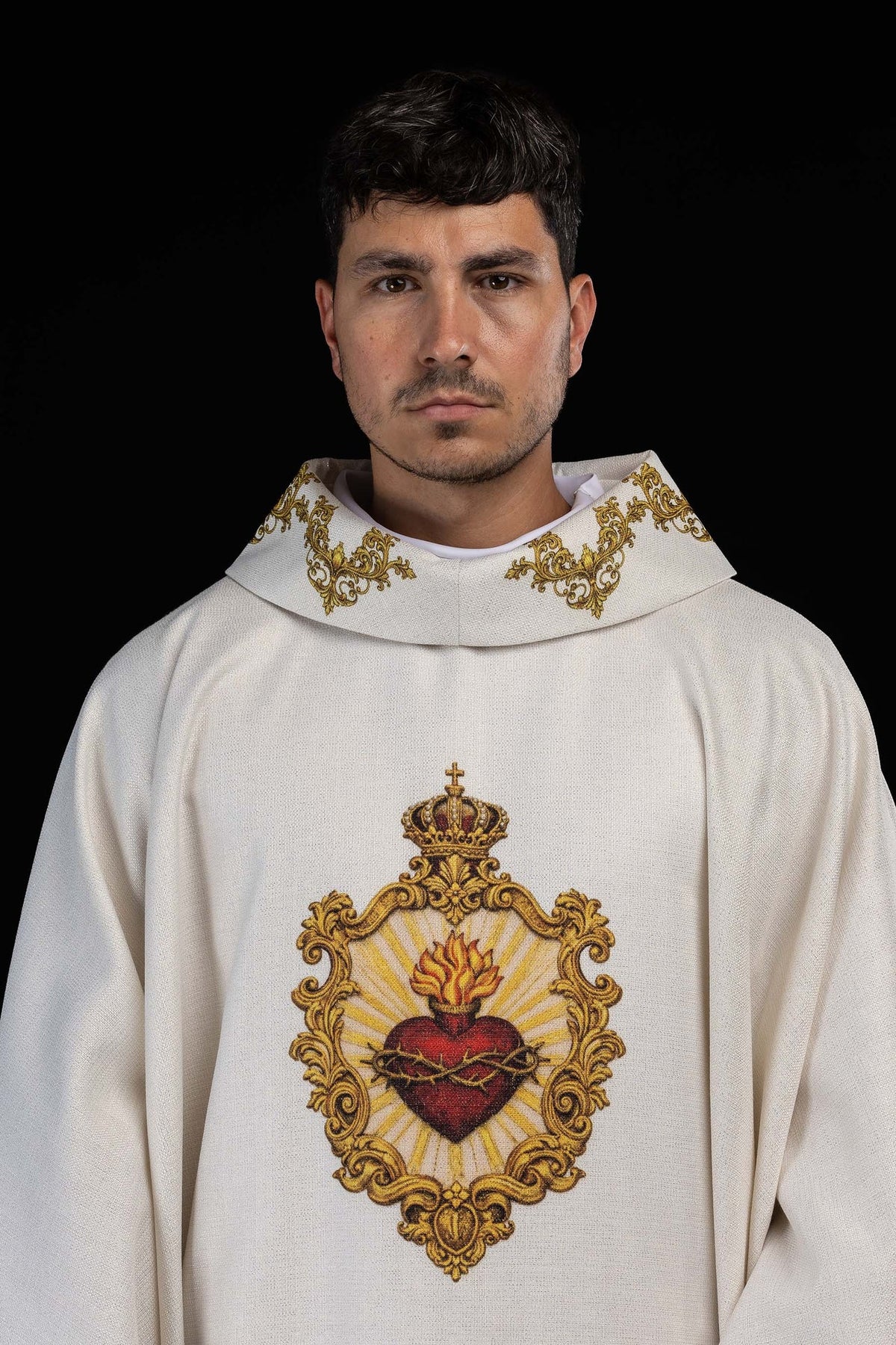 Printed Liturgical Chasuble in Ecru with Sacred Heart of Jesus Motif