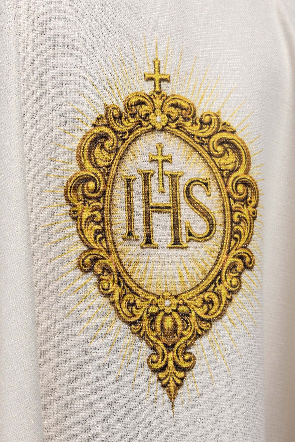 Printed Liturgical Chasuble in Ecru with Sacred Heart of Jesus Motif