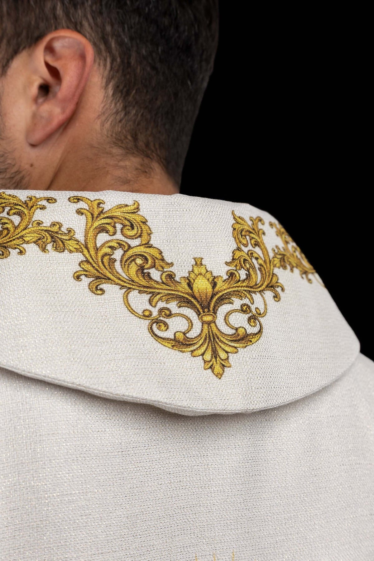 Printed Liturgical Chasuble in Ecru with Sacred Heart of Jesus Motif