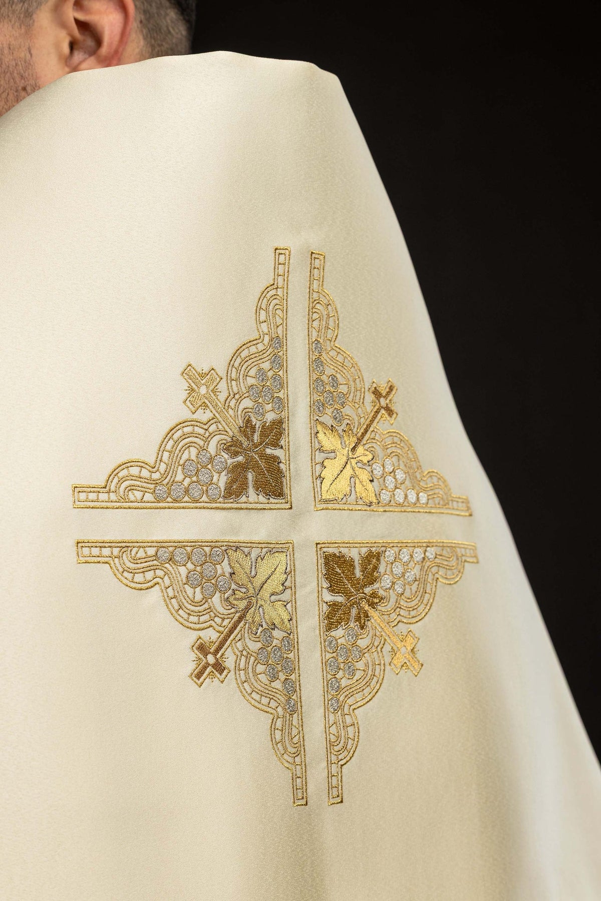Ecru Humeral Veil with Embroidered Cross