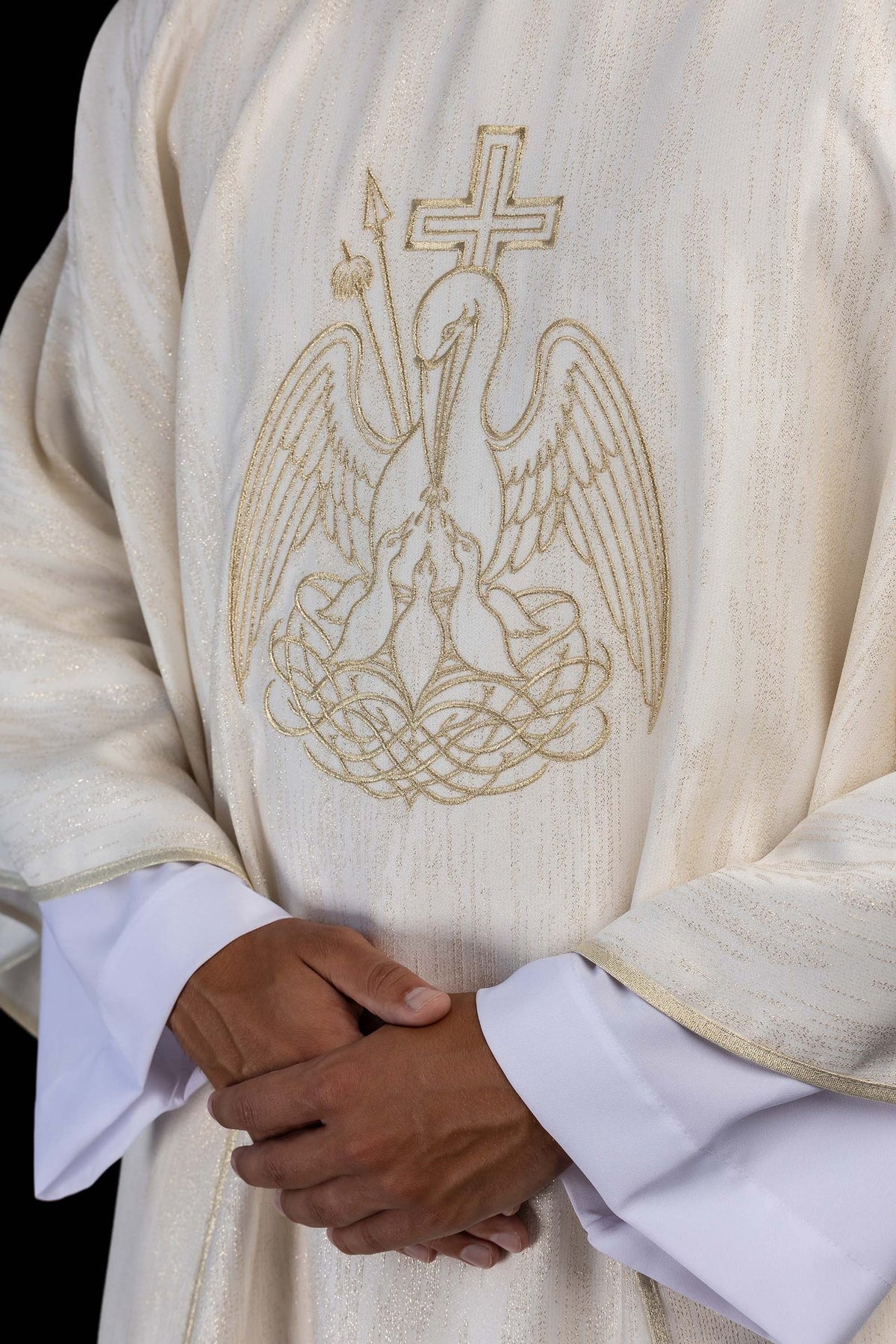 Embroidered Chasuble with a Pelican Motif on Shiny Ecru Fabric