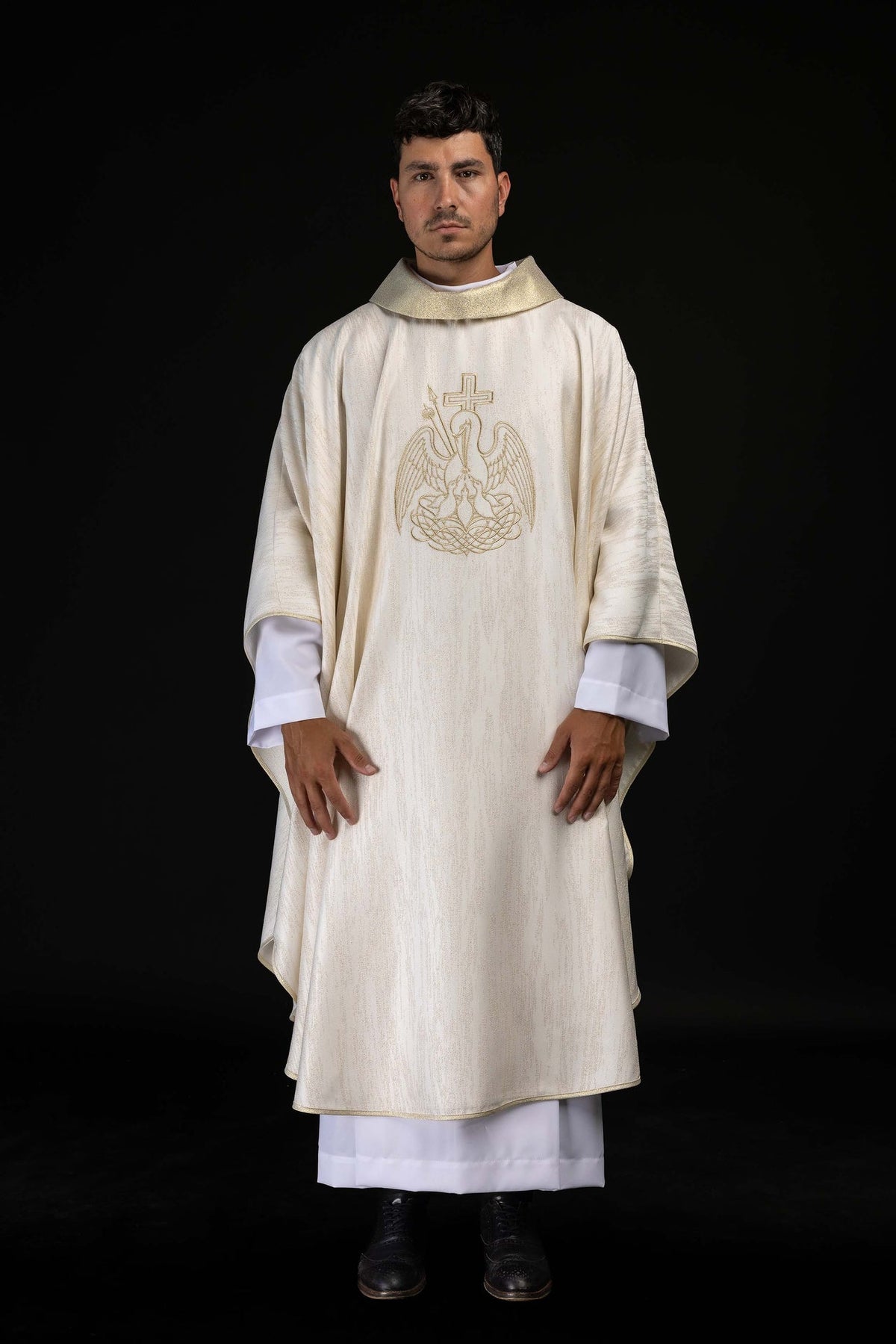 Embroidered Chasuble with a Pelican Motif on Shiny Ecru Fabric