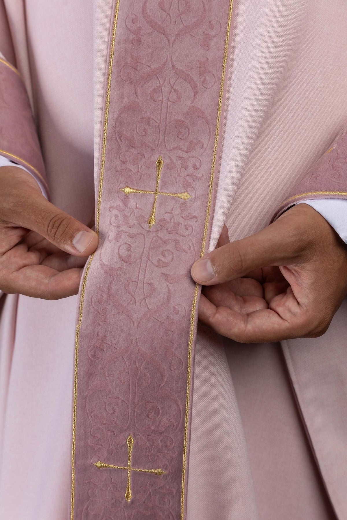 Rose Chasuble with Embroidered Orphrey and Cross-Patterned Collar
