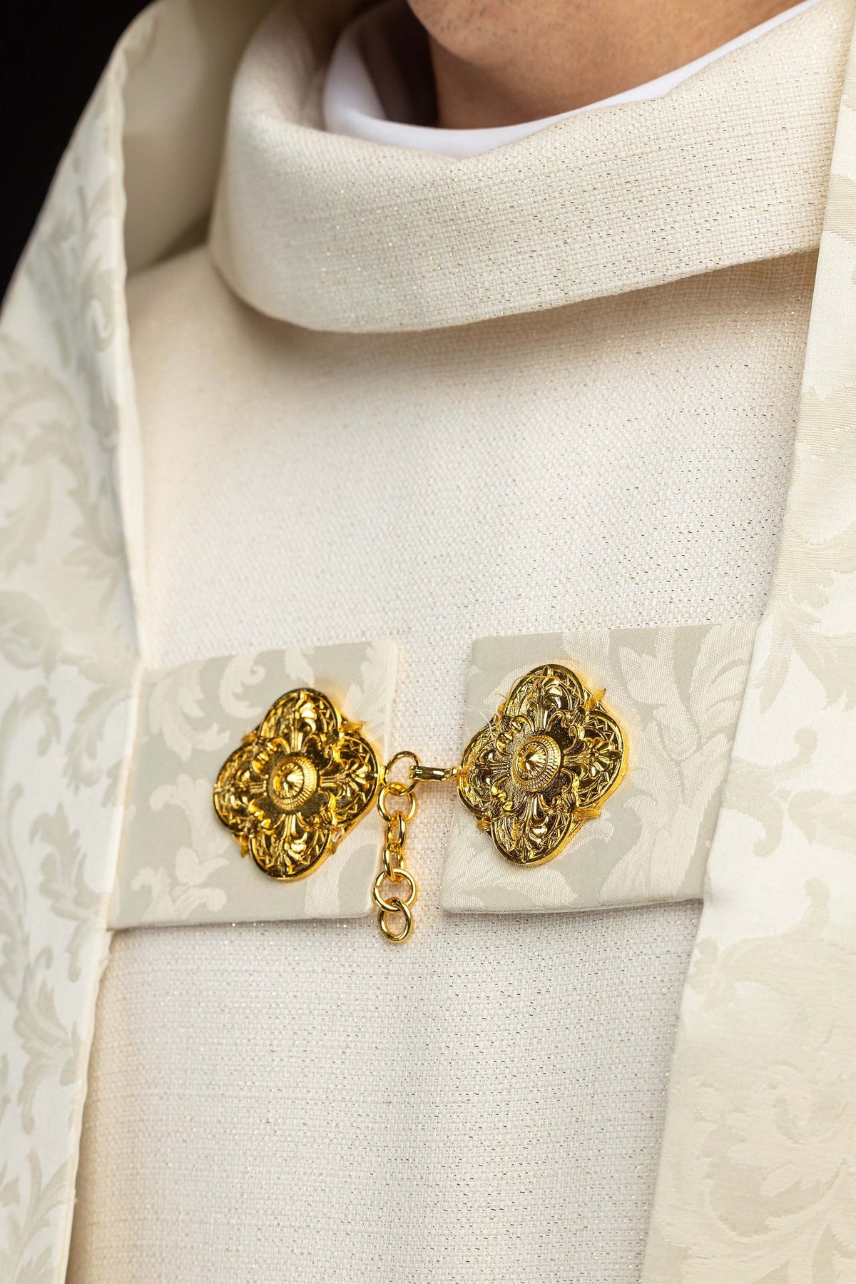 Humeral Veil with Paschal Lamb Embroidery on Jacquard Fabric