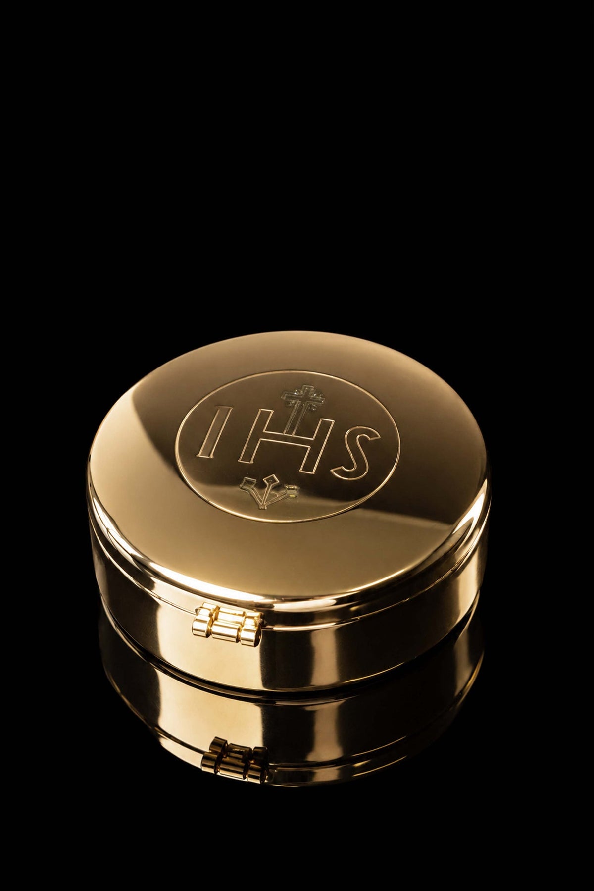 Gold-Plated Metal Ciborium with IHS Engraving, 3.5 in (9 cm), closed with IHS lid