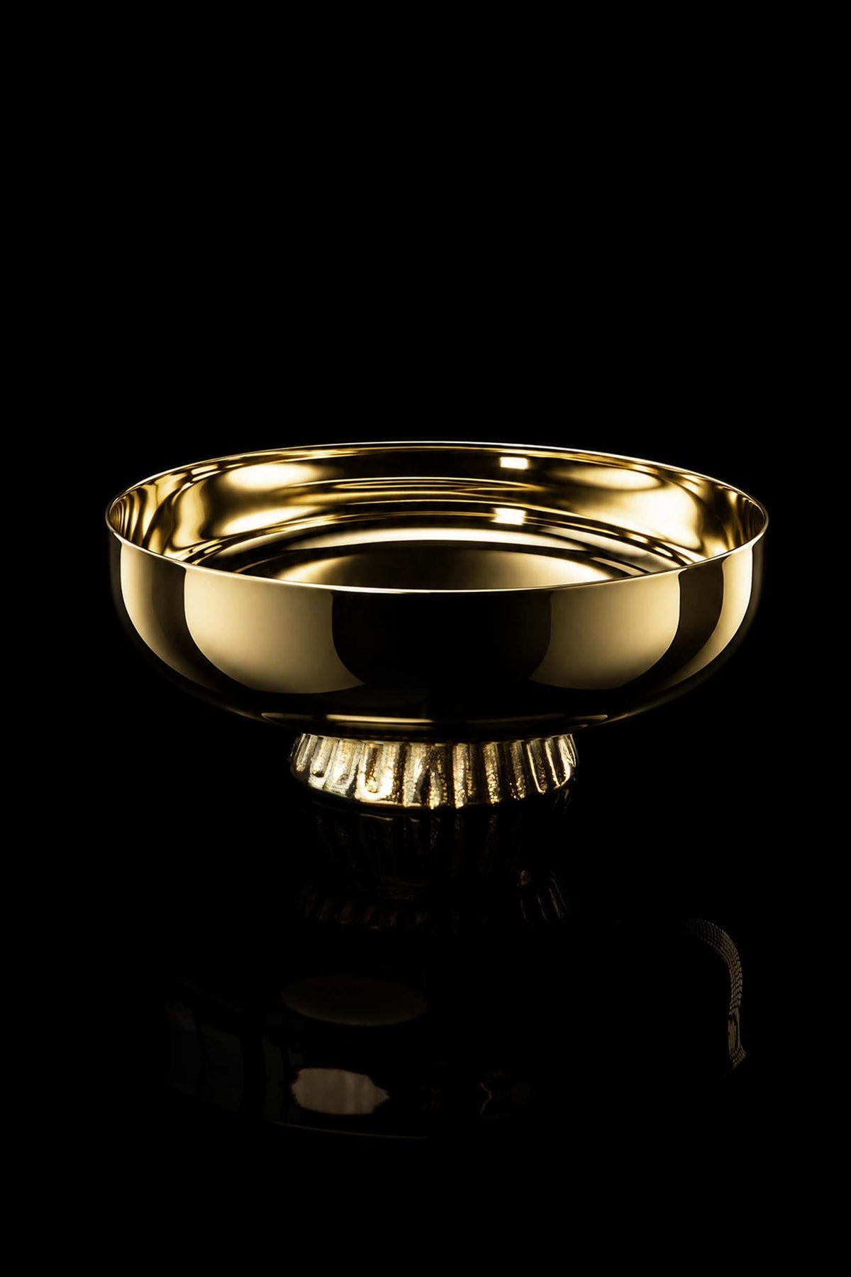 Gold-plated brass paten front view showing the polished rim and fluted pedestal