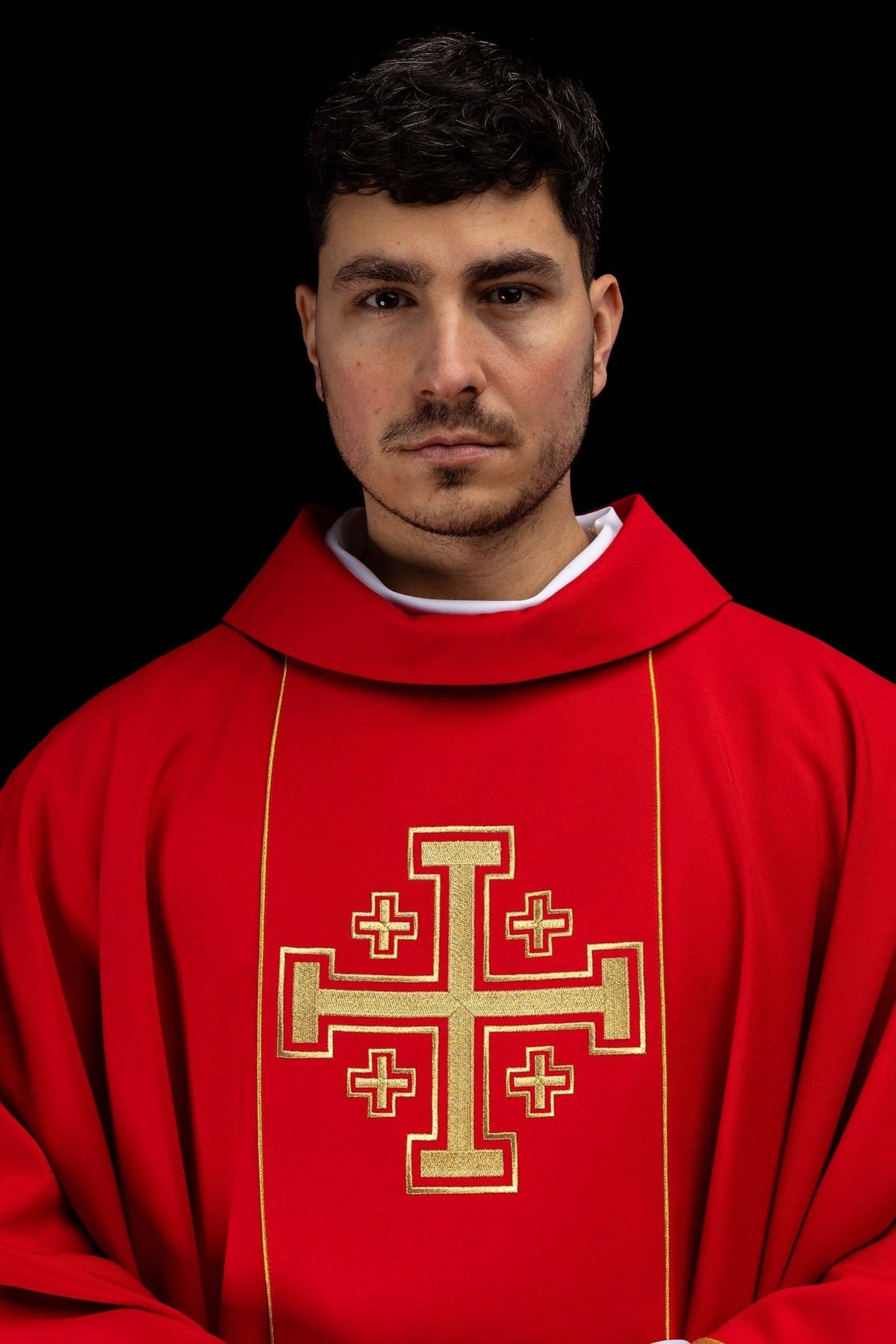 Red embroidered chasuble front close-up with gold Jerusalem cross embroidery and stand-up collar