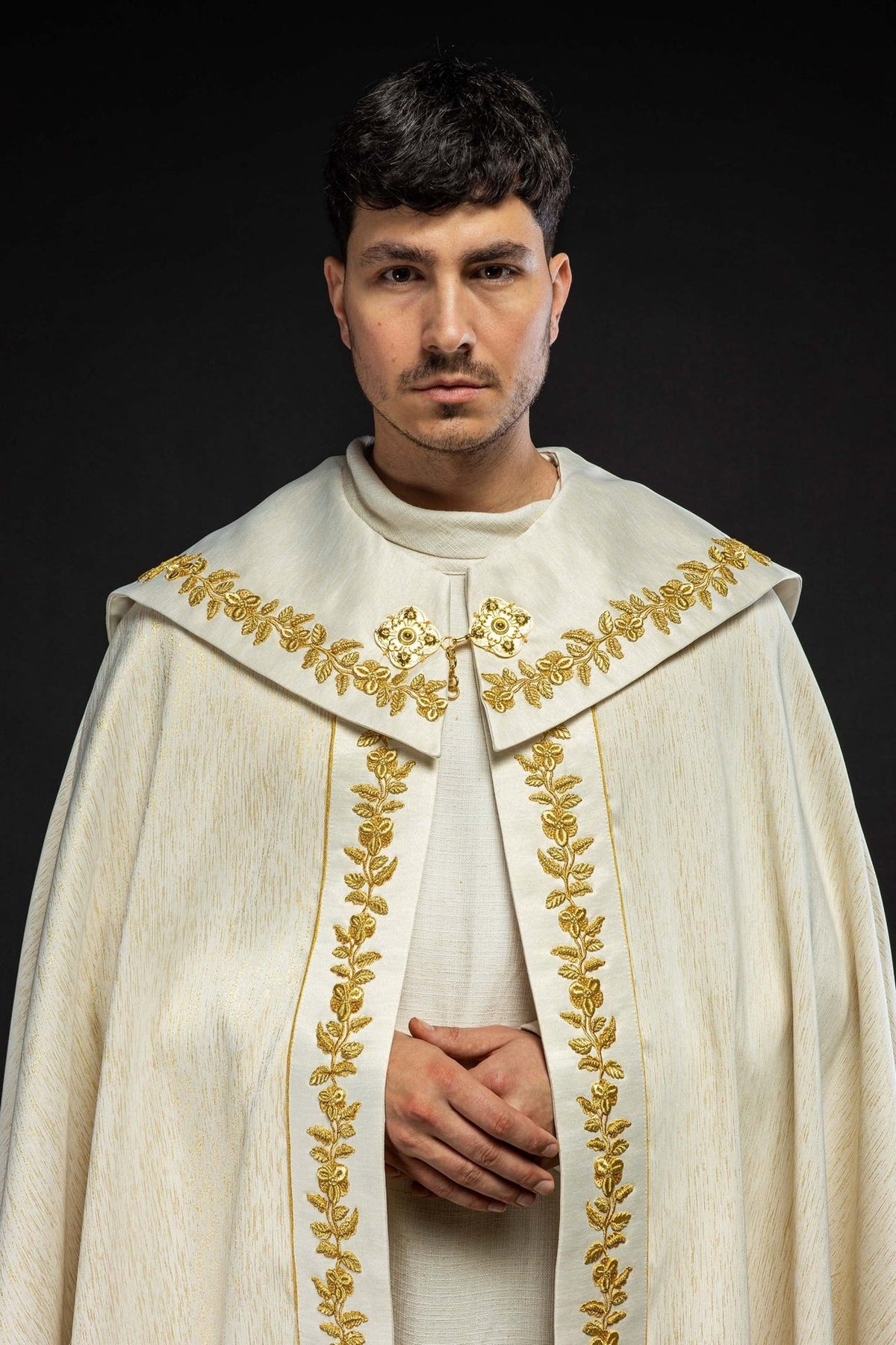 Marian cope front view with gold floral embroidery and decorative clasp