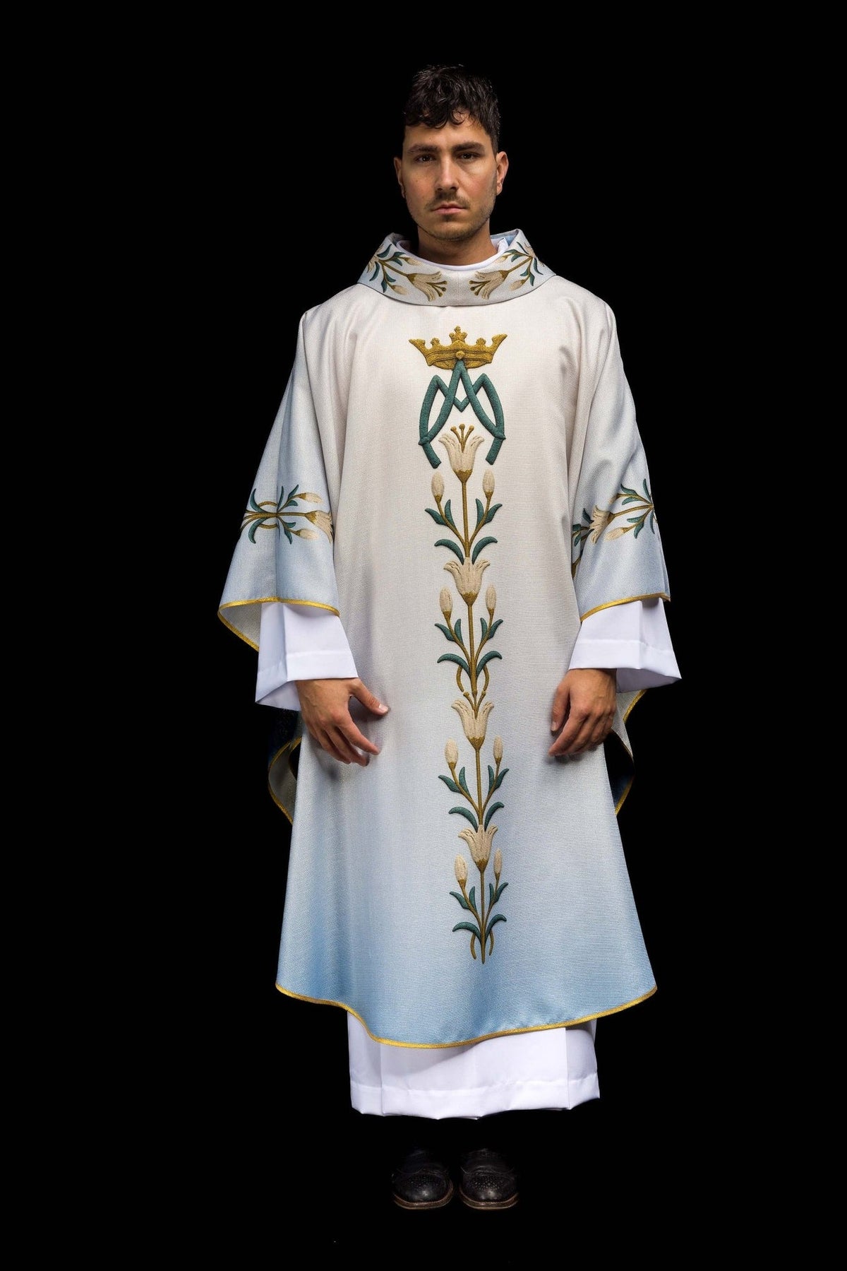 Marian chasuble front view with crowned AM monogram and lily embroidery