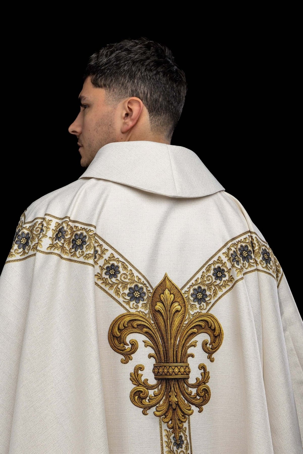 Marian chasuble back view with gold floral orphrey and fleur-de-lis