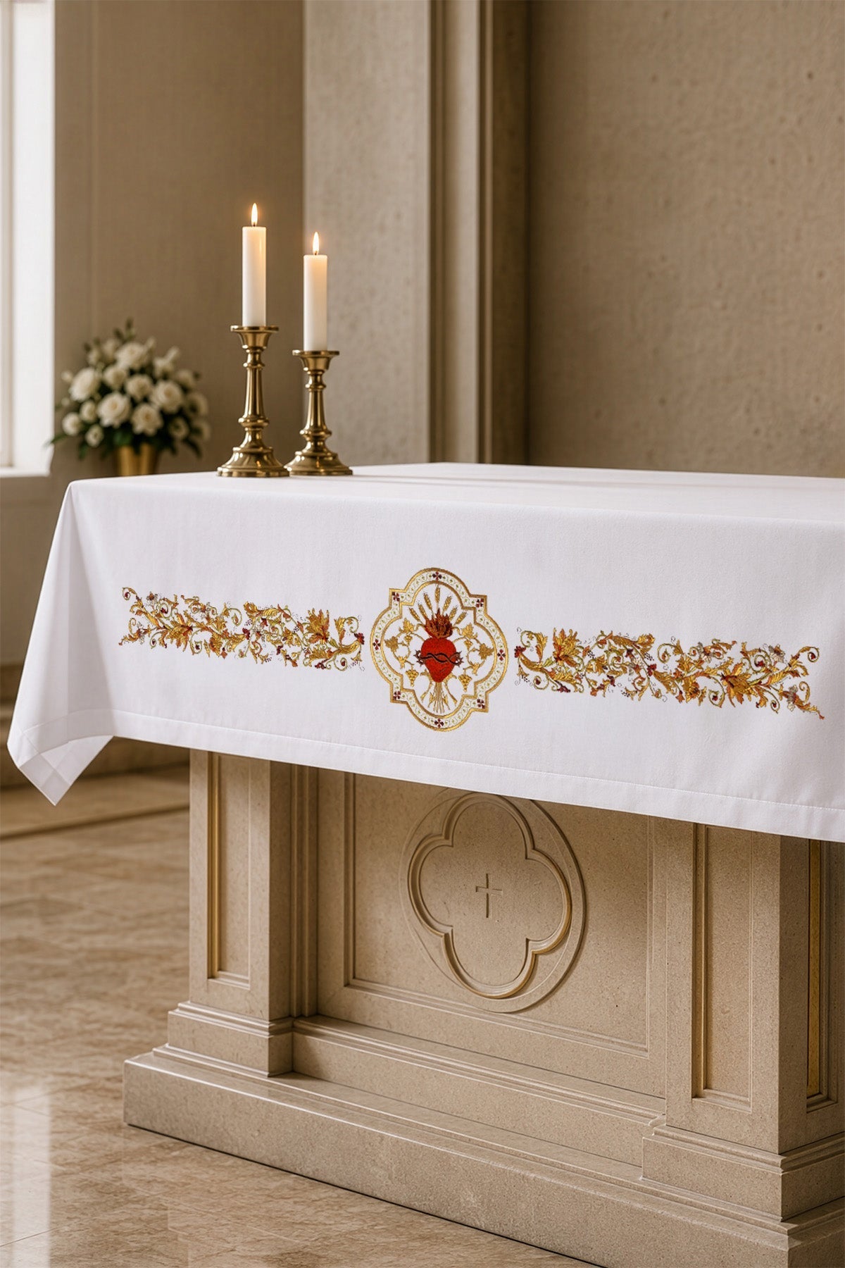 Altar Cloth with Front Embroidery of the Sacred Heart of Jesus, white with gold and red embroidery
