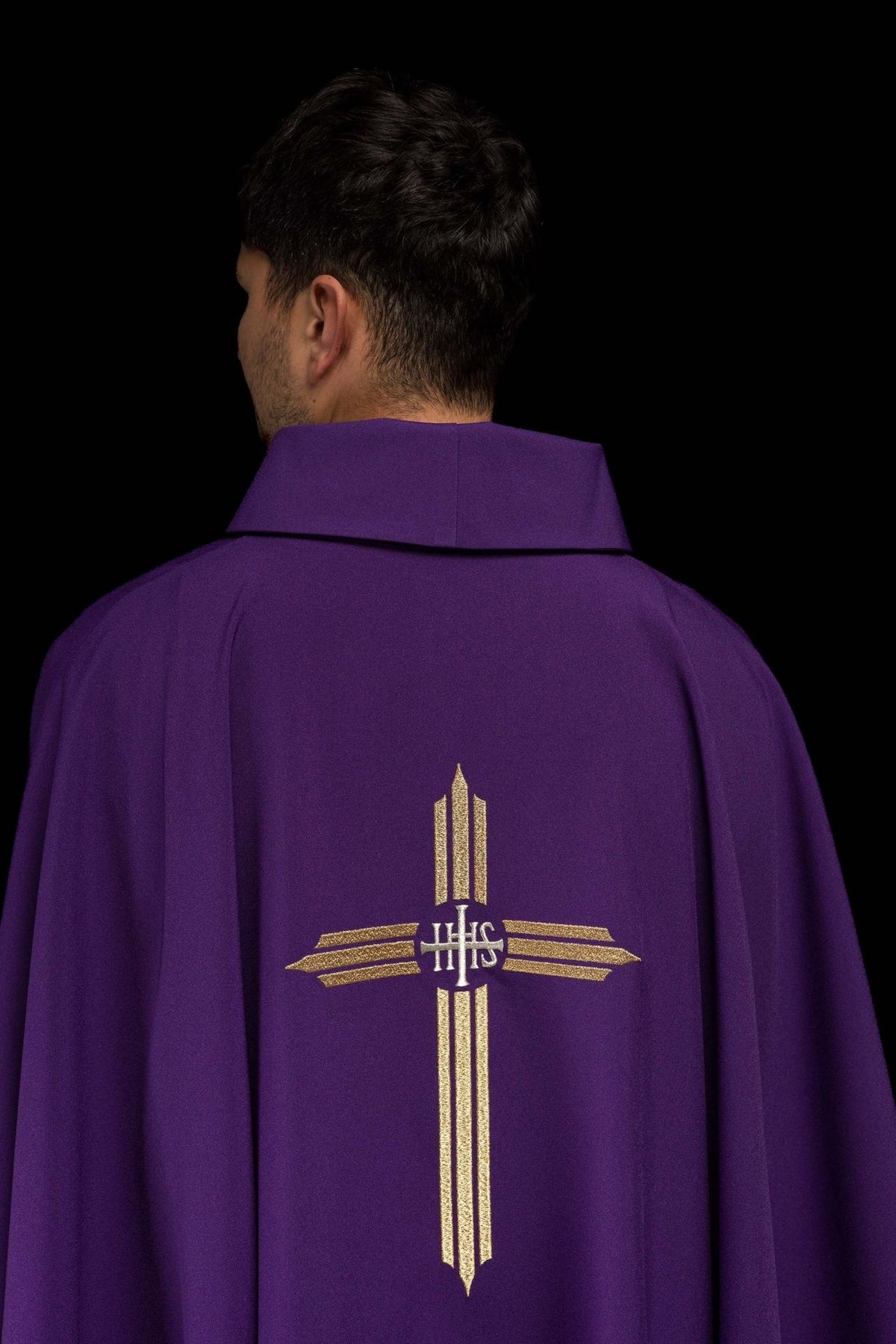 Purple chasuble back close-up with stand-up collar