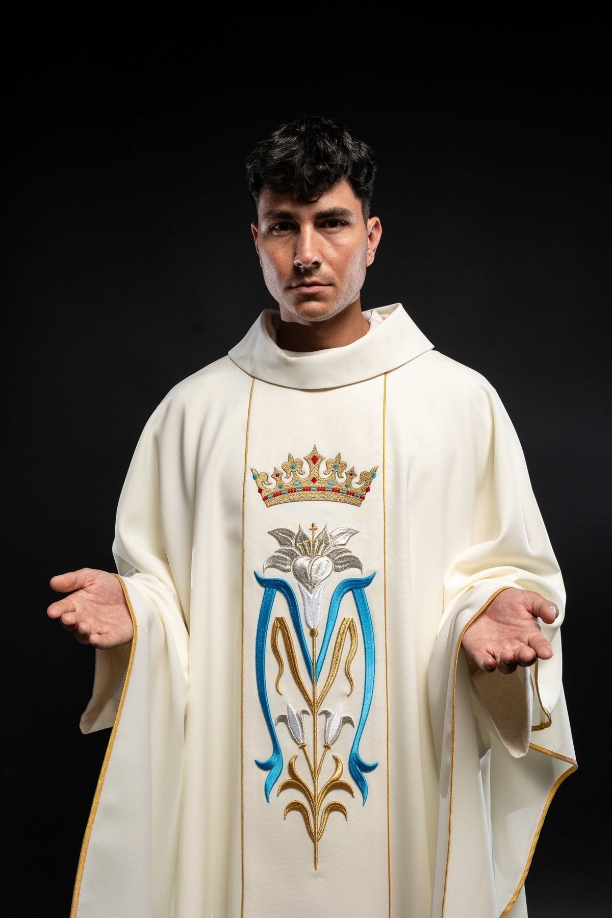 Ecru Marian chasuble front view with stand-up collar and ornate Marian embroidery