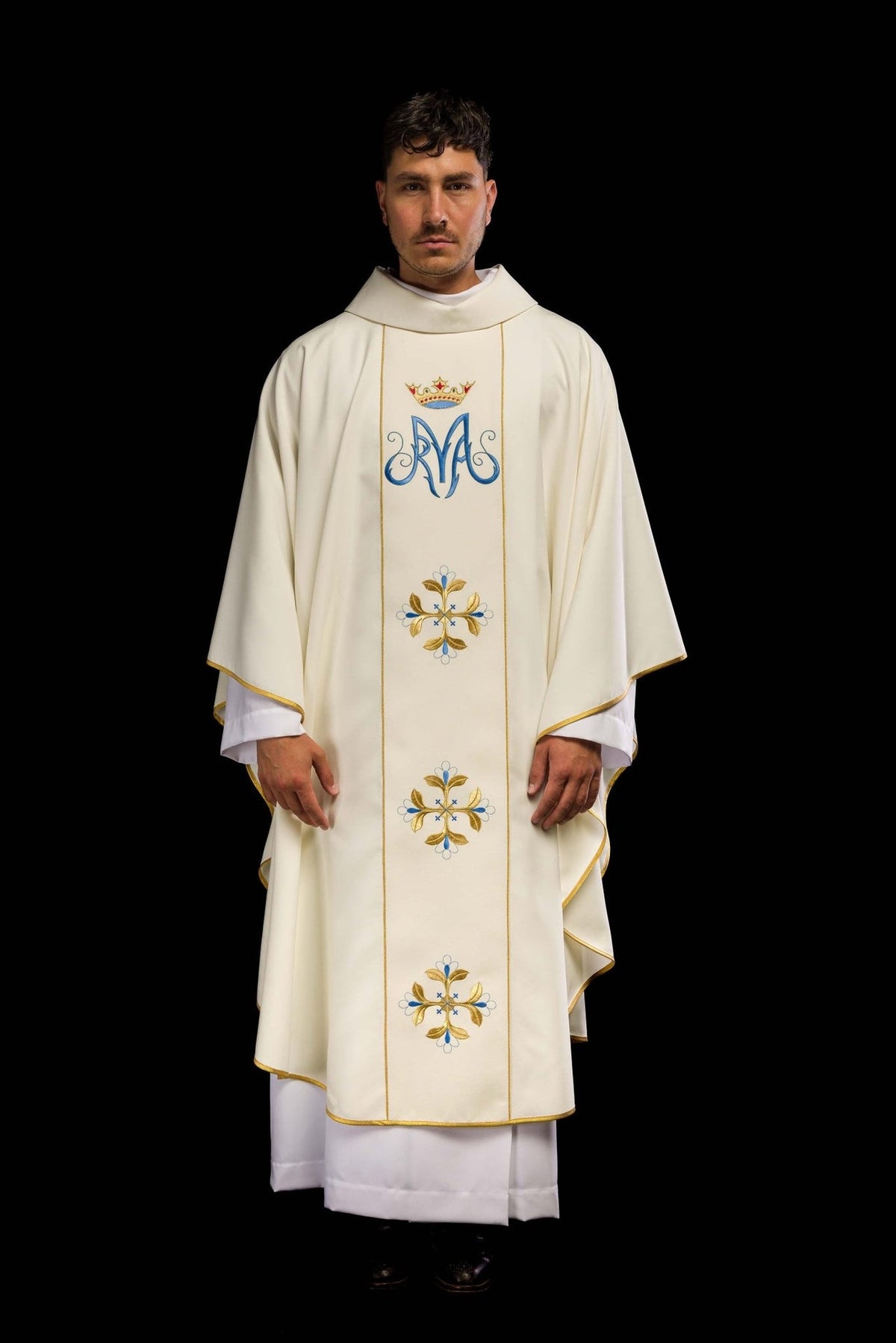 Marian chasuble three-quarter front view with ecru fabric and gold-edged orphrey