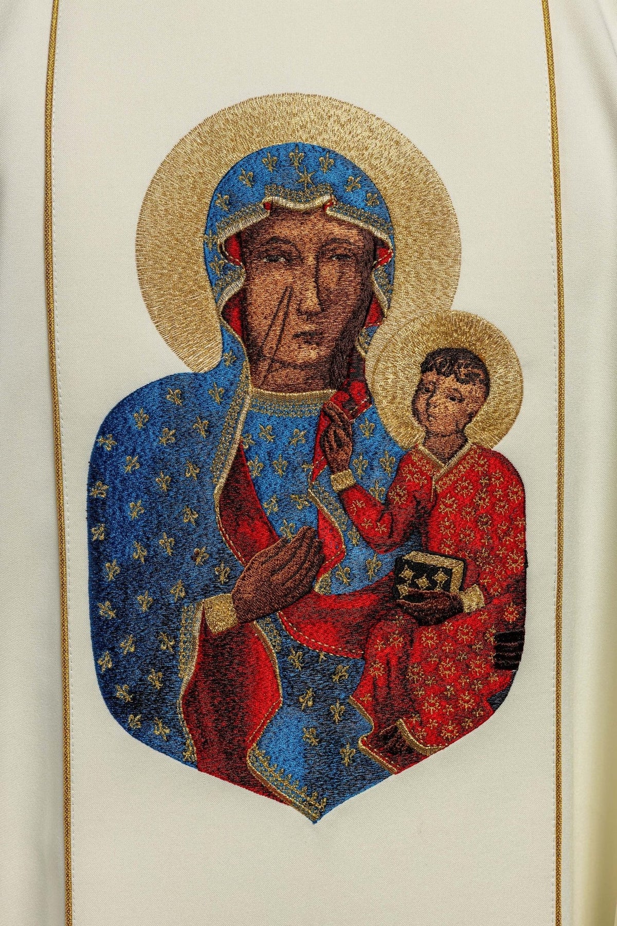 Ecru chasuble close-up of Our Lady and Child embroidery