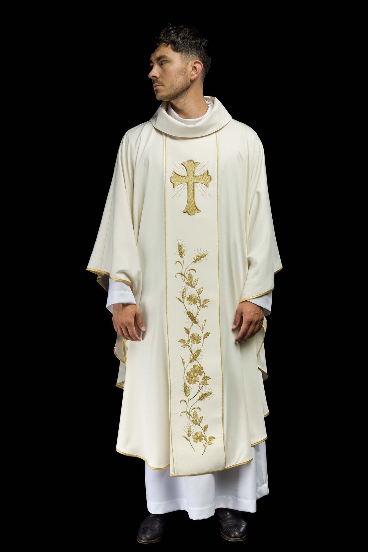 Ecru chasuble front view with cross, wheat embroidery and gold trim