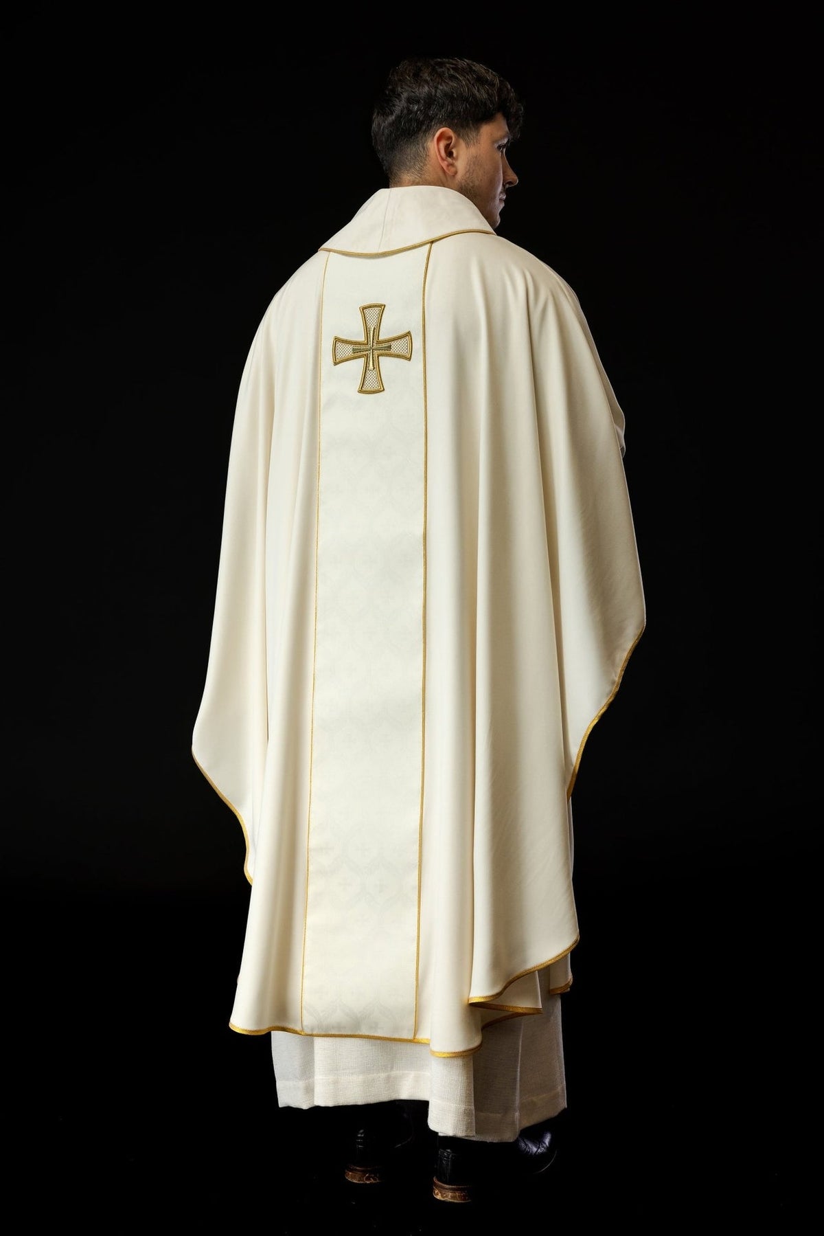 Catholic chasuble rear three-quarter view with ivory orphrey and embroidered cross