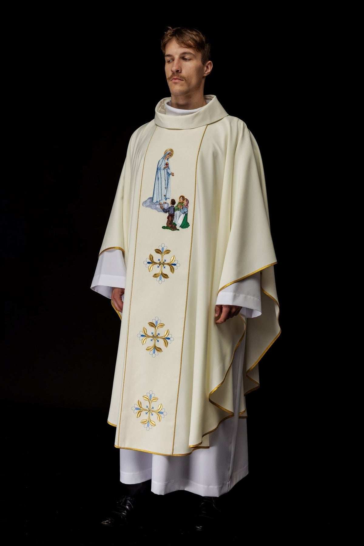 Chasuble three-quarter front view with Our Lady embroidery and gold trim