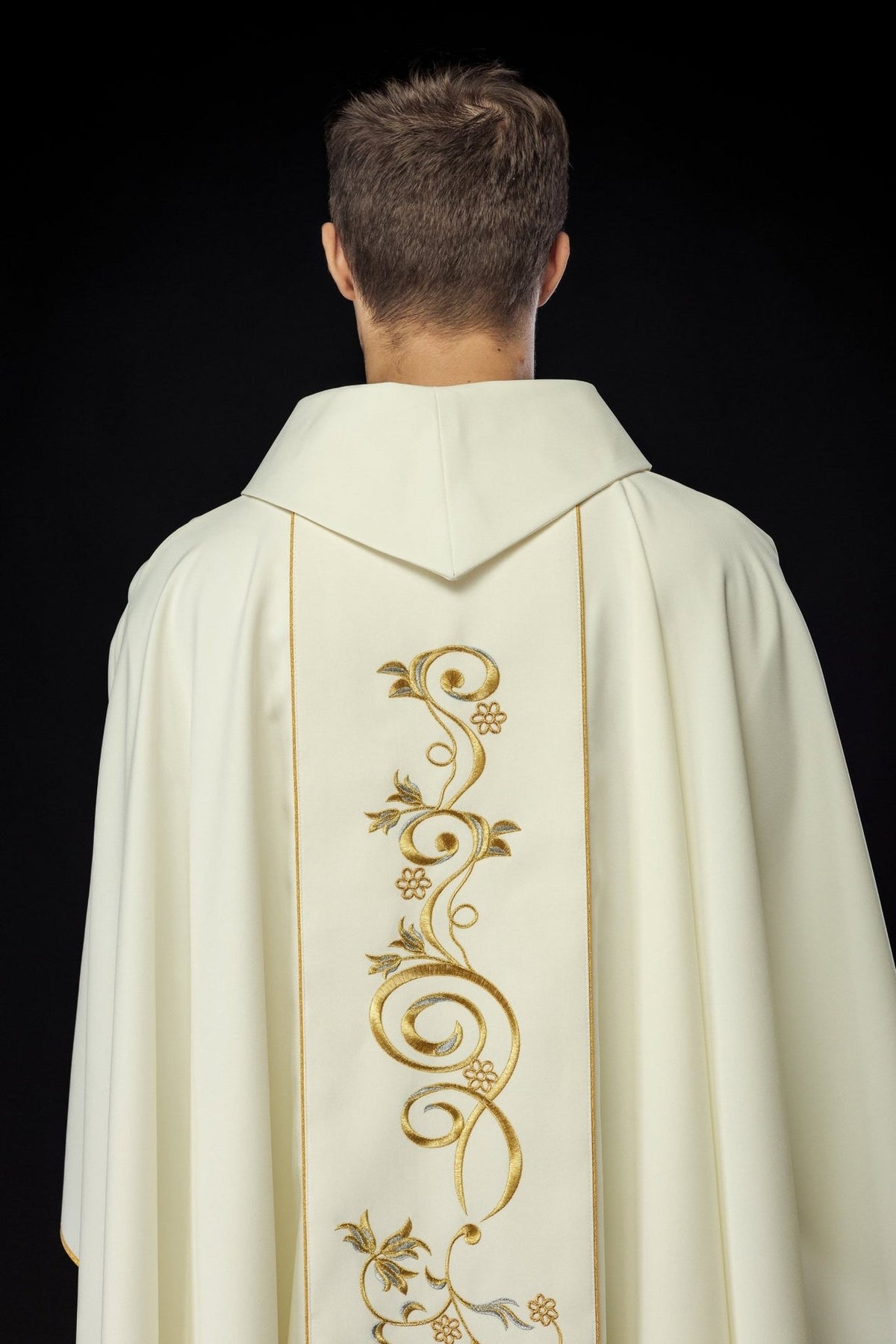 Heart of Mary chasuble, back view with gold embroidered orphrey