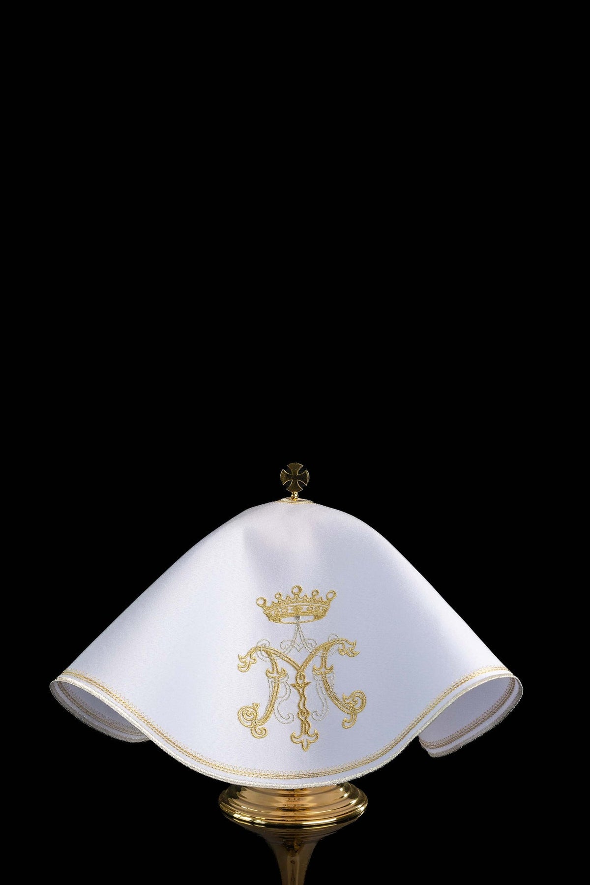 Round Ciborium Veil with Gold Marian Embroidery, white front view with gold trim and Marian embroidery