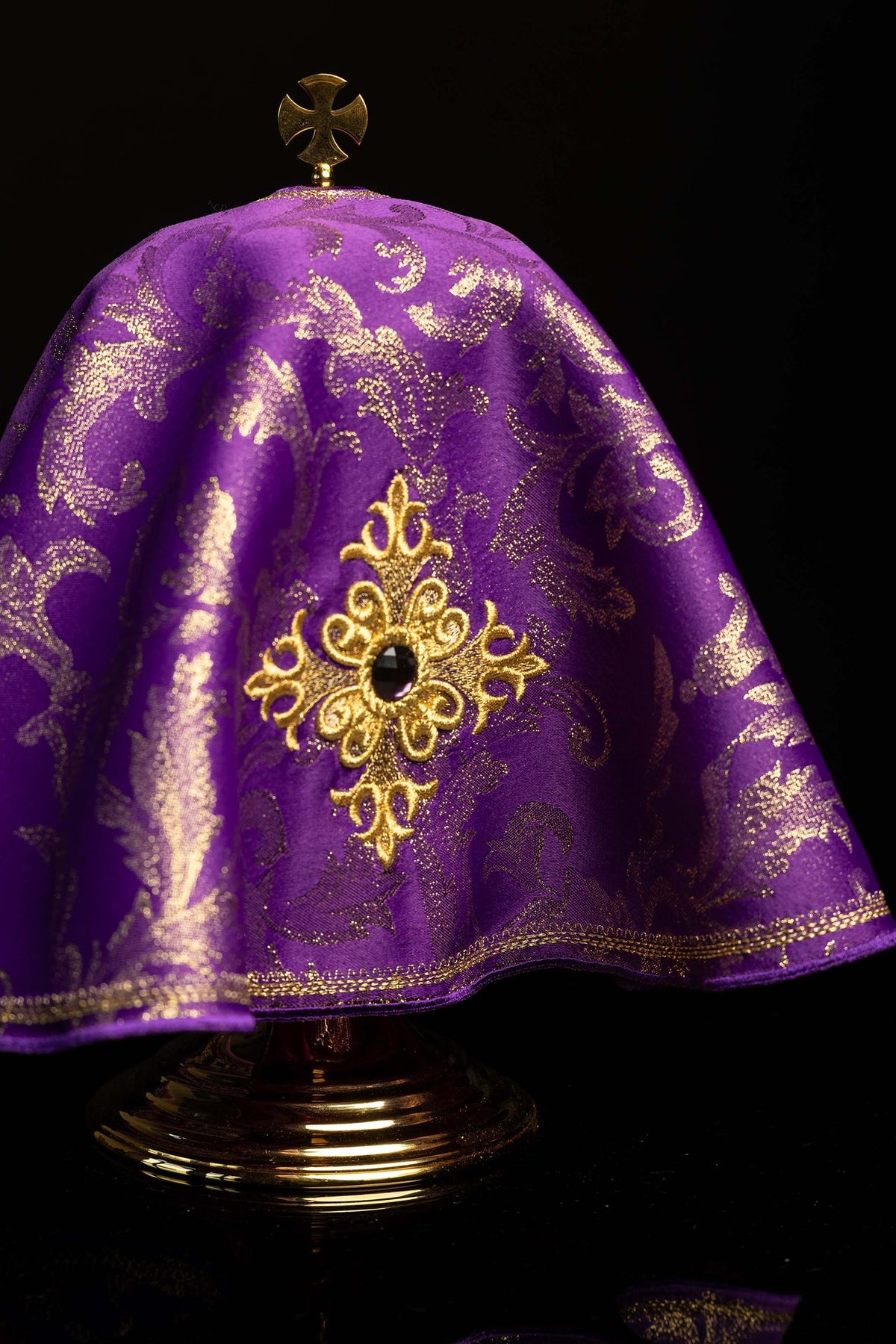Purple ciborium veil front view with embroidered cross motif and gold trim