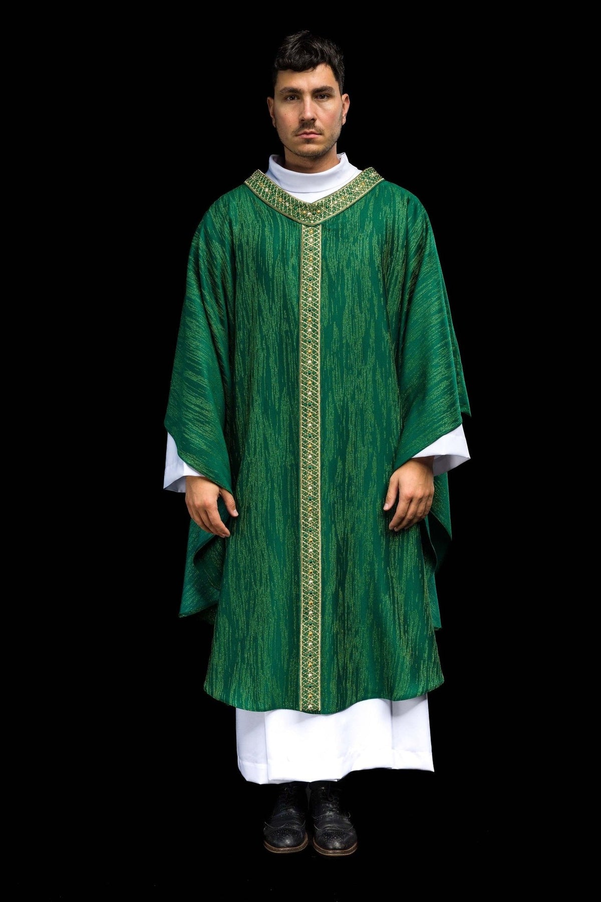 Green chasuble front view with embroidered orphrey and collar