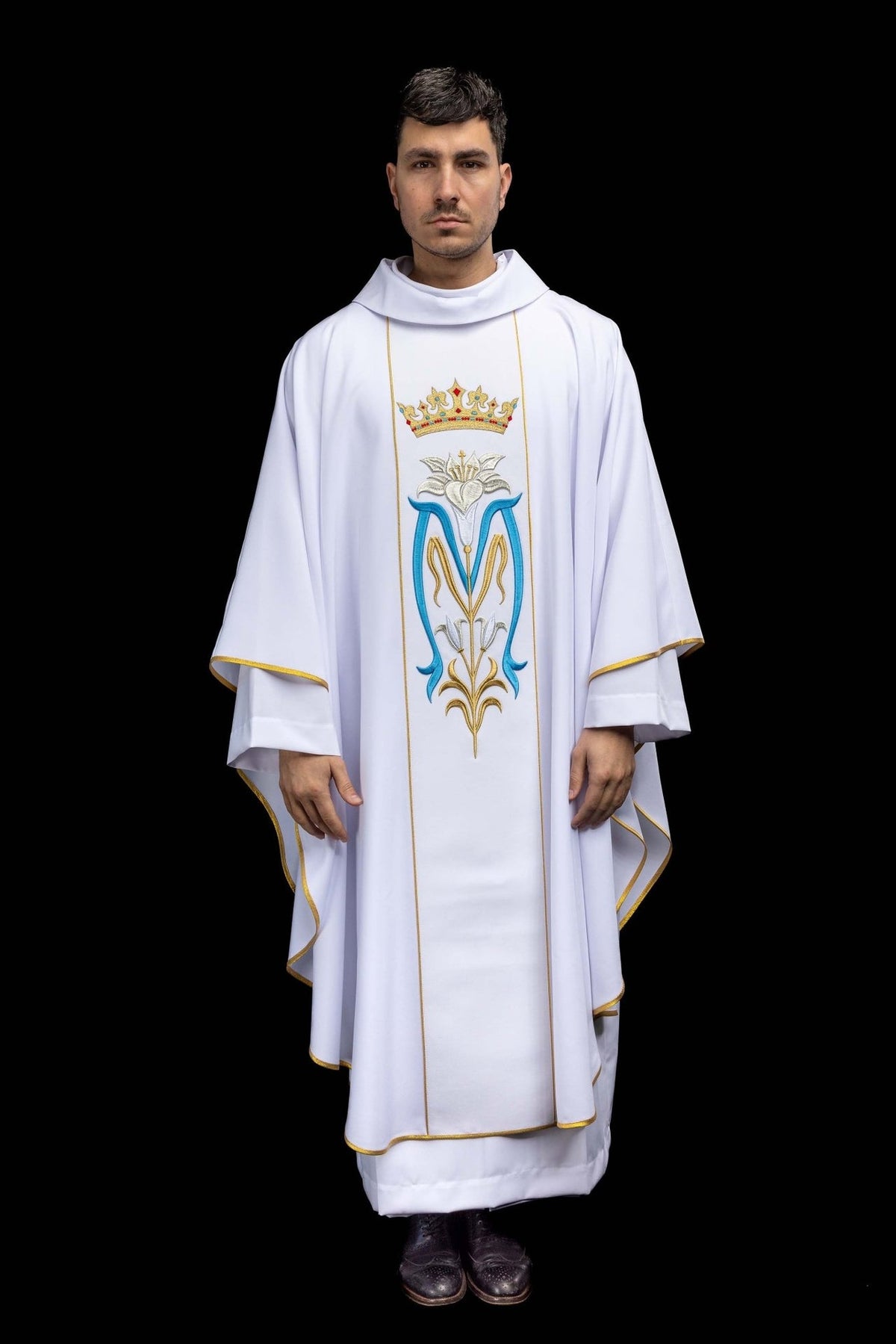 Ornat liturgiczny Maryjny haftowany z koroną w kolorze białym