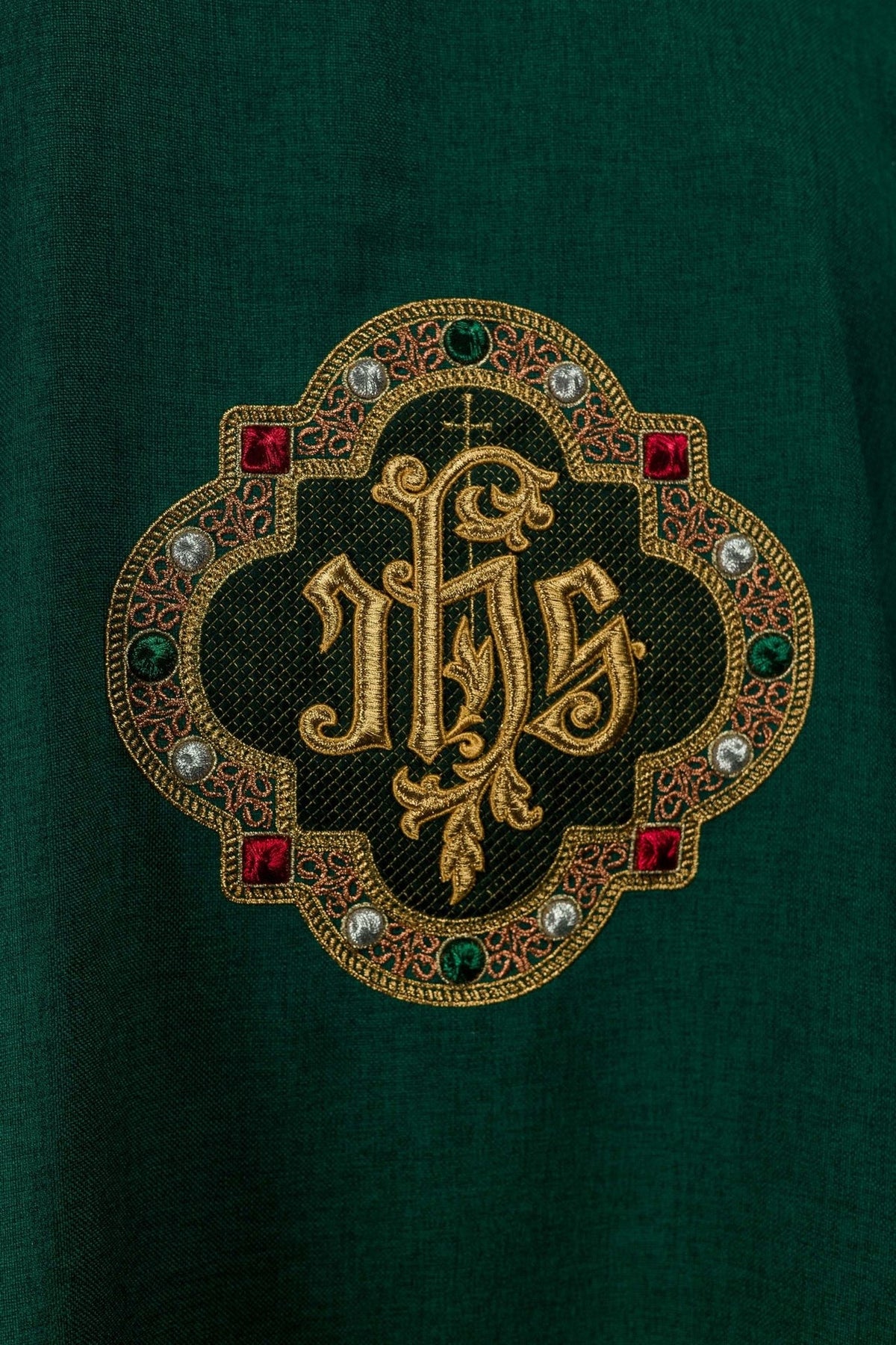 Green dalmatic, close-up of green collar with embroidered decorative trim